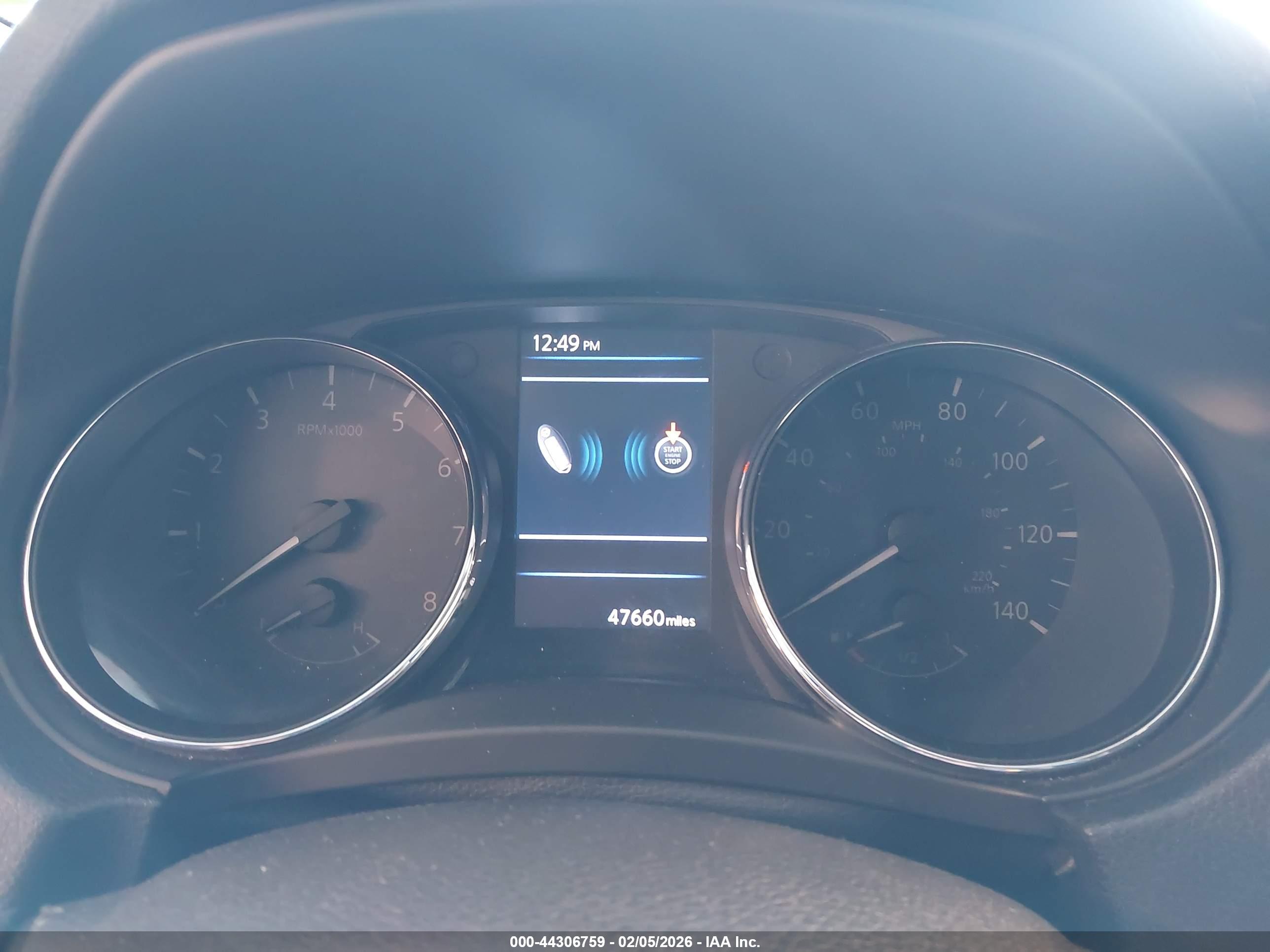 NISSAN ROGUE image 7