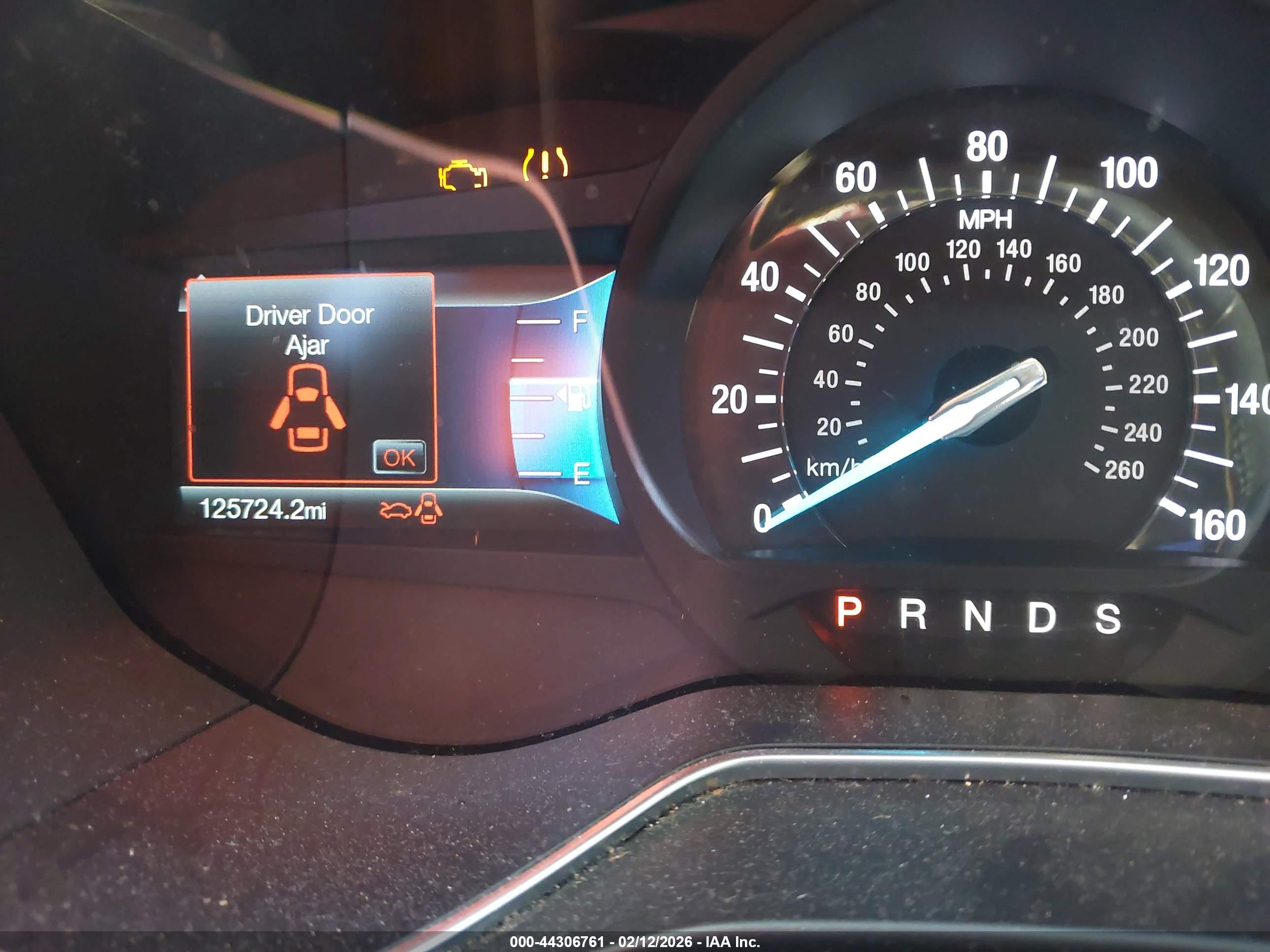 FORD FUSION image 7