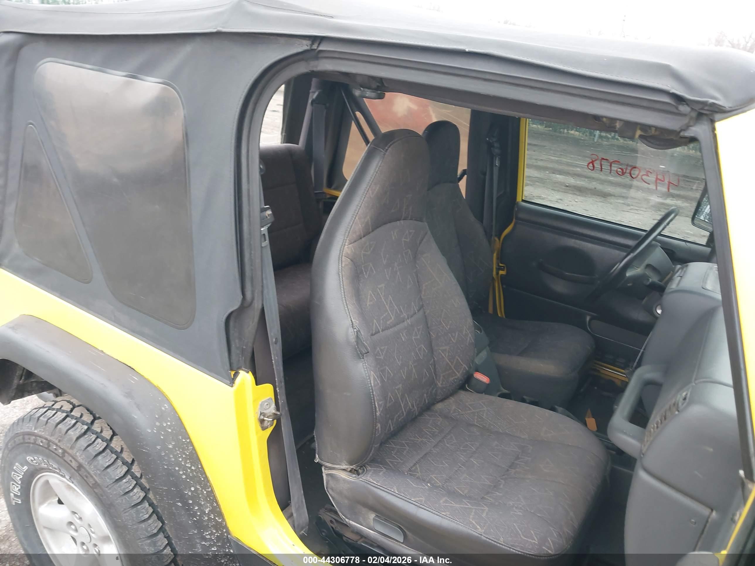 JEEP WRANGLER image 8