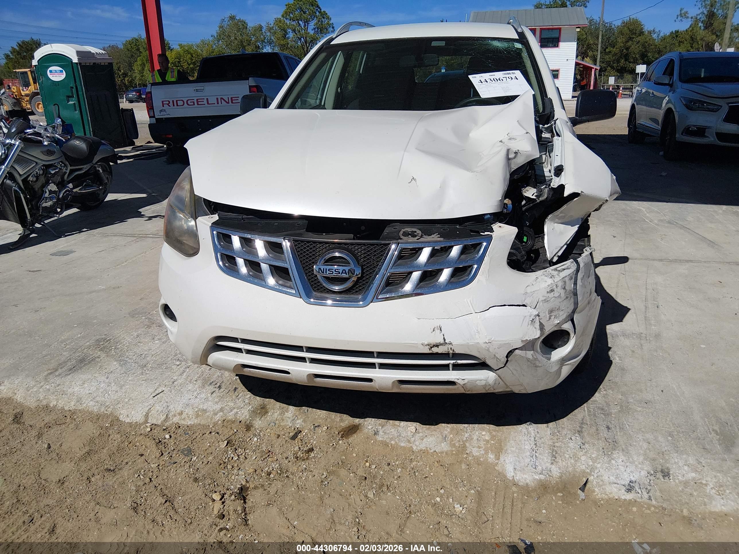 NISSAN ROGUE image 6