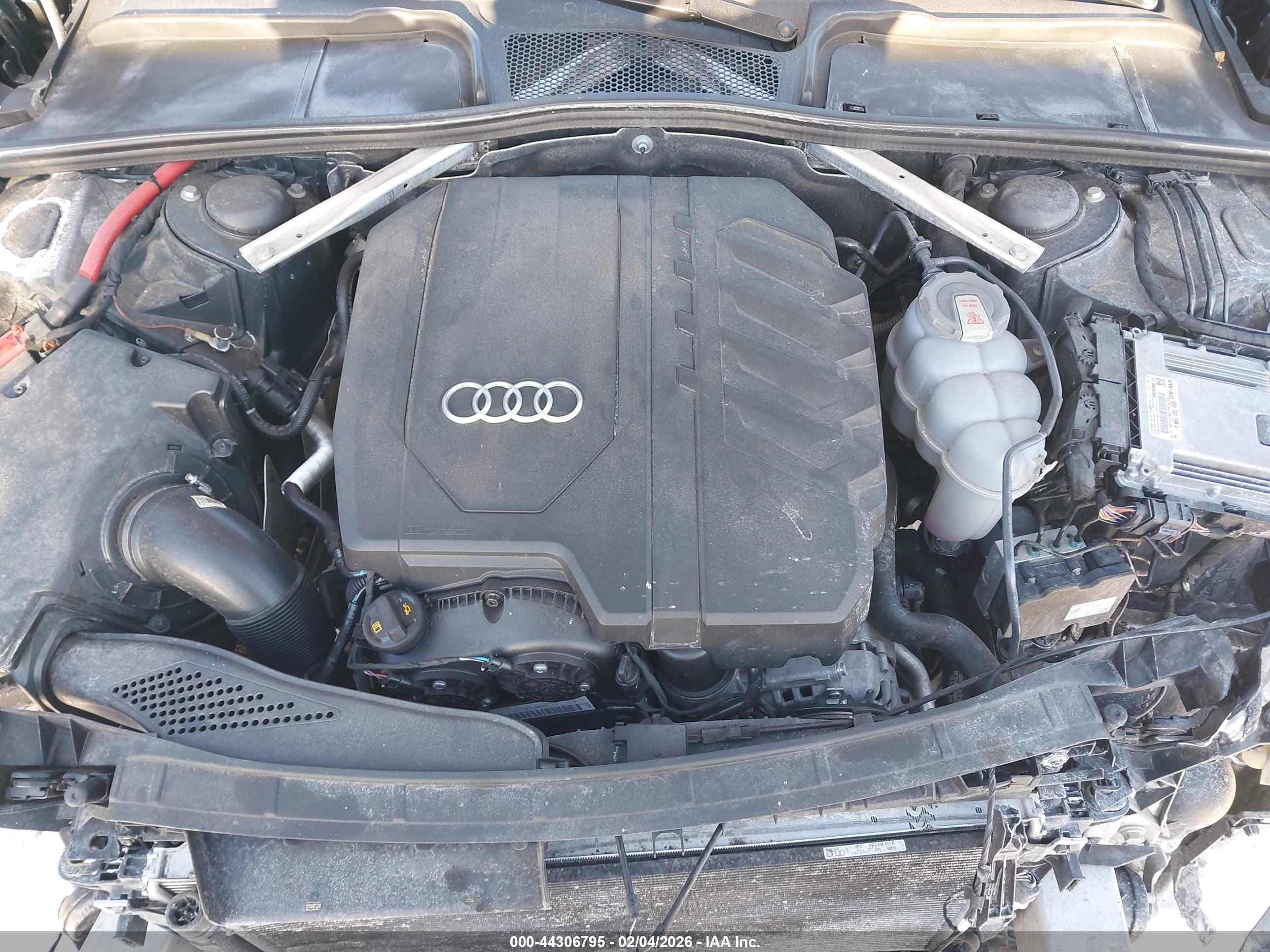 AUDI A4 image 10