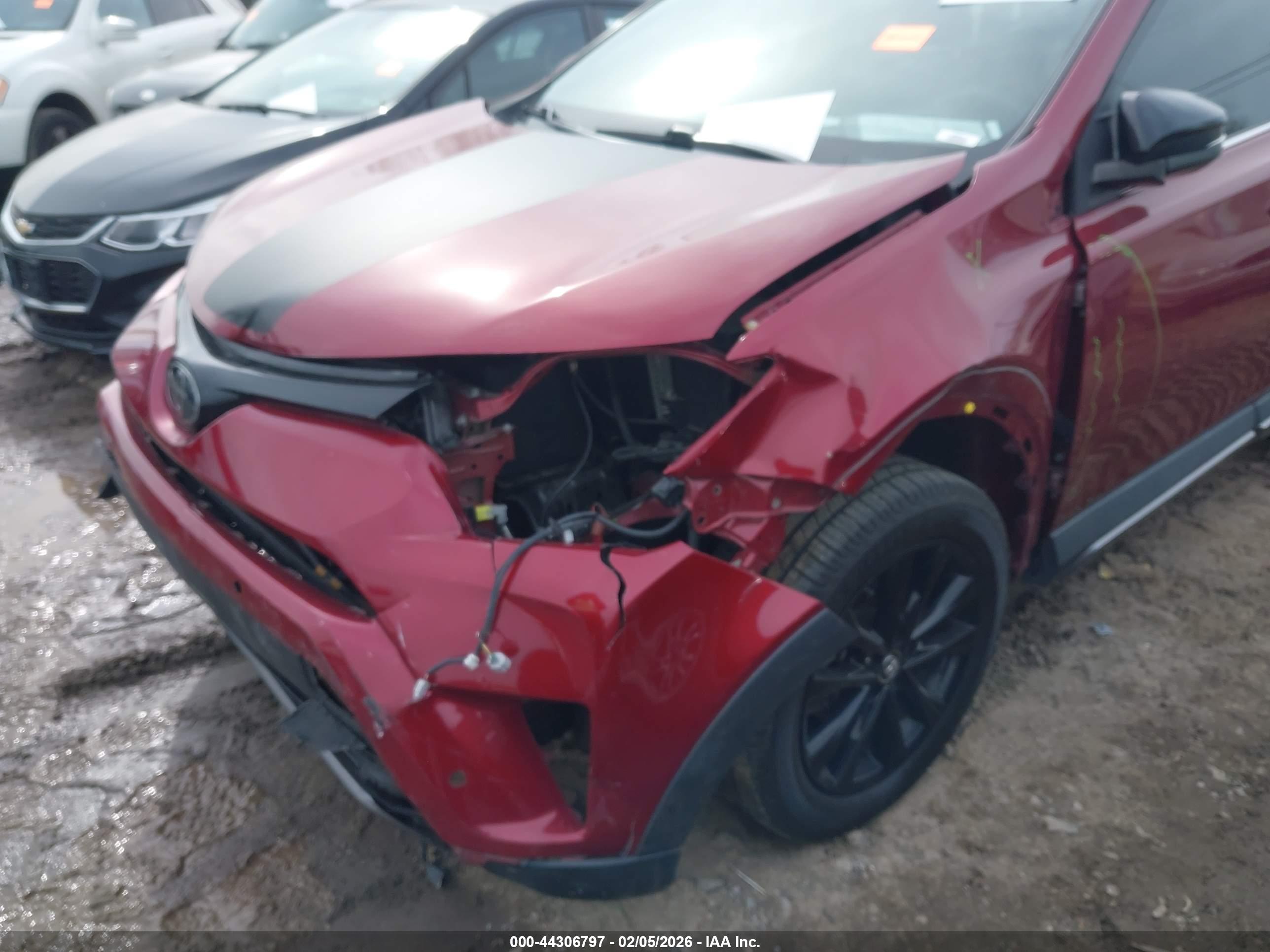TOYOTA RAV4 image 6