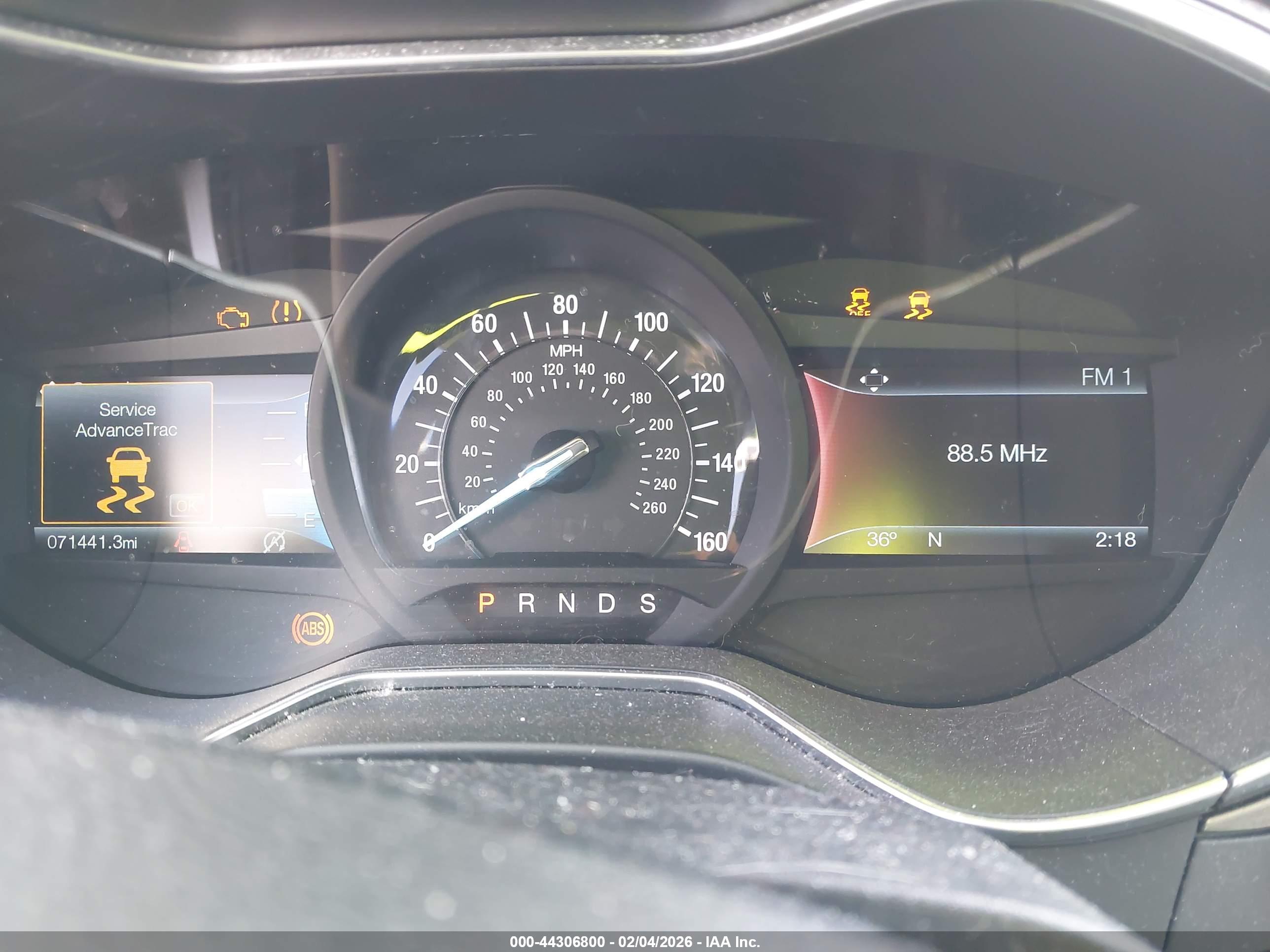 FORD FUSION image 7