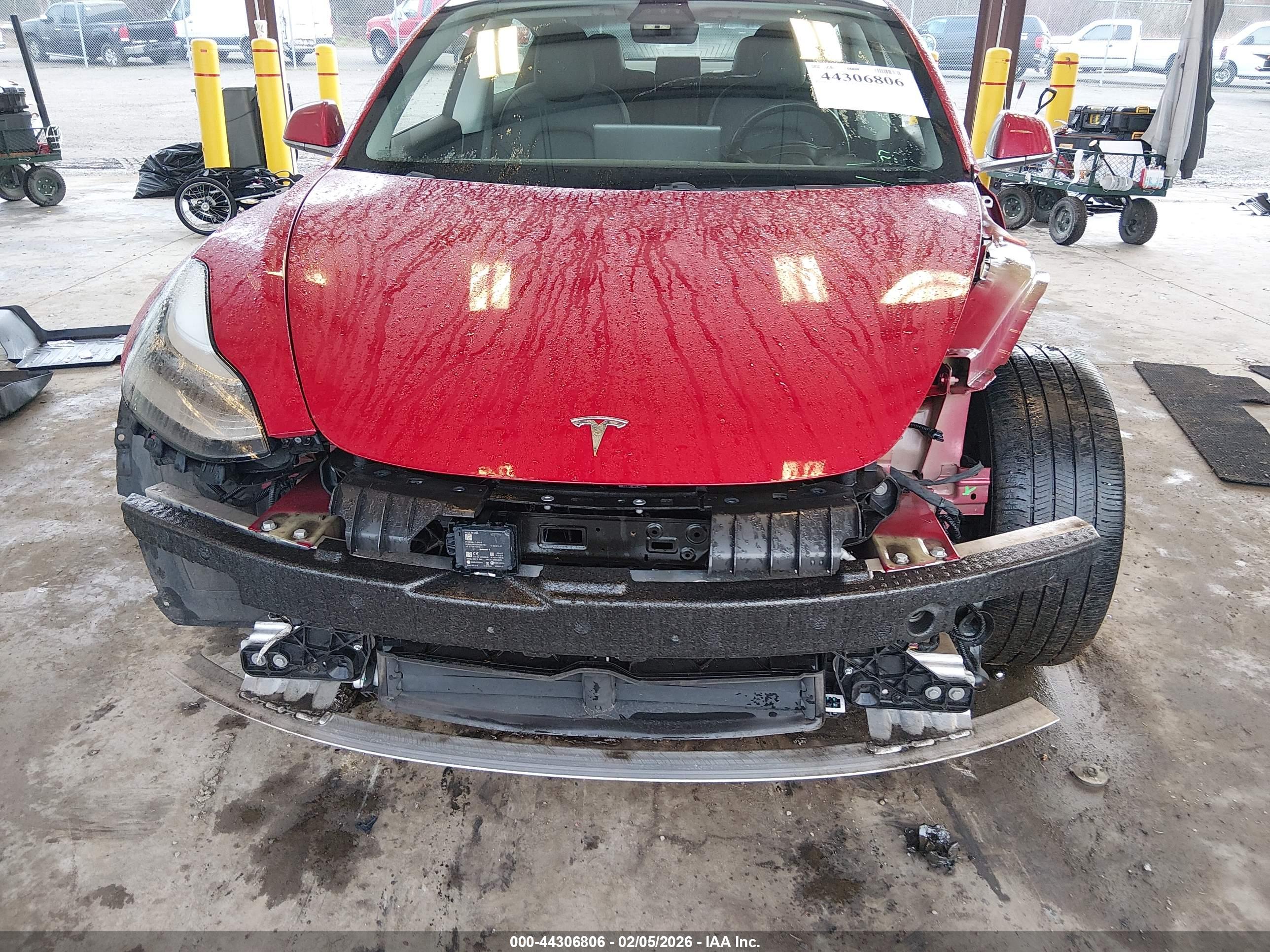 TESLA MODEL image 6