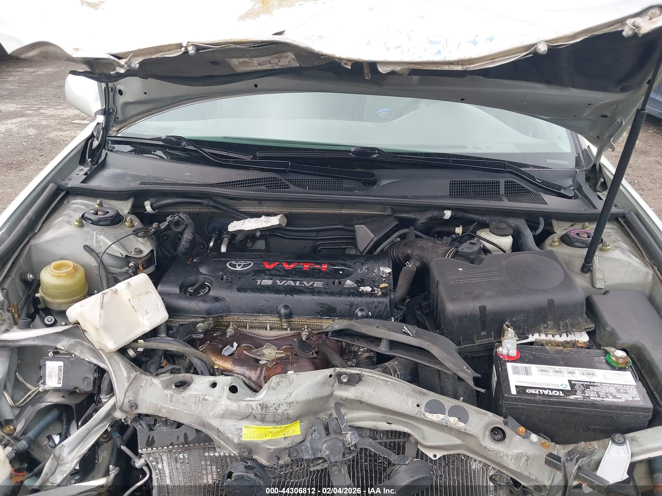 TOYOTA CAMRY image 10
