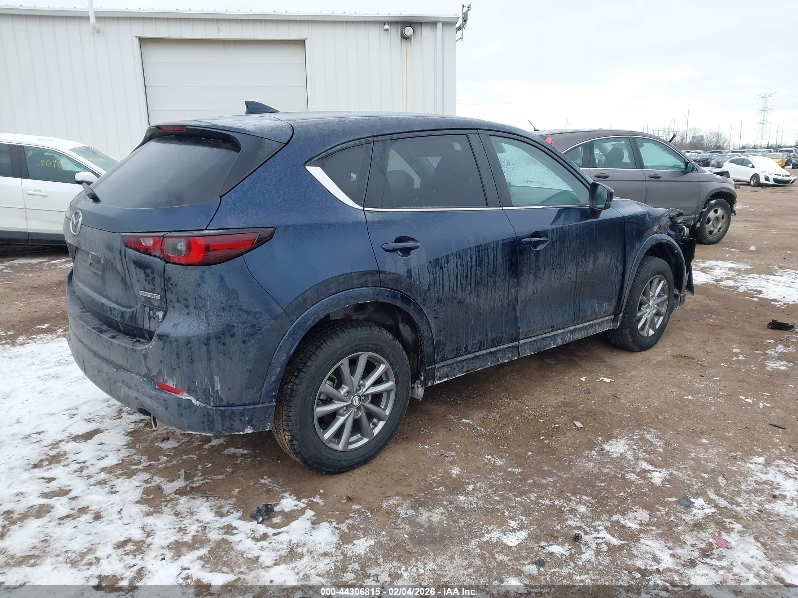 MAZDA CX-5 image 4