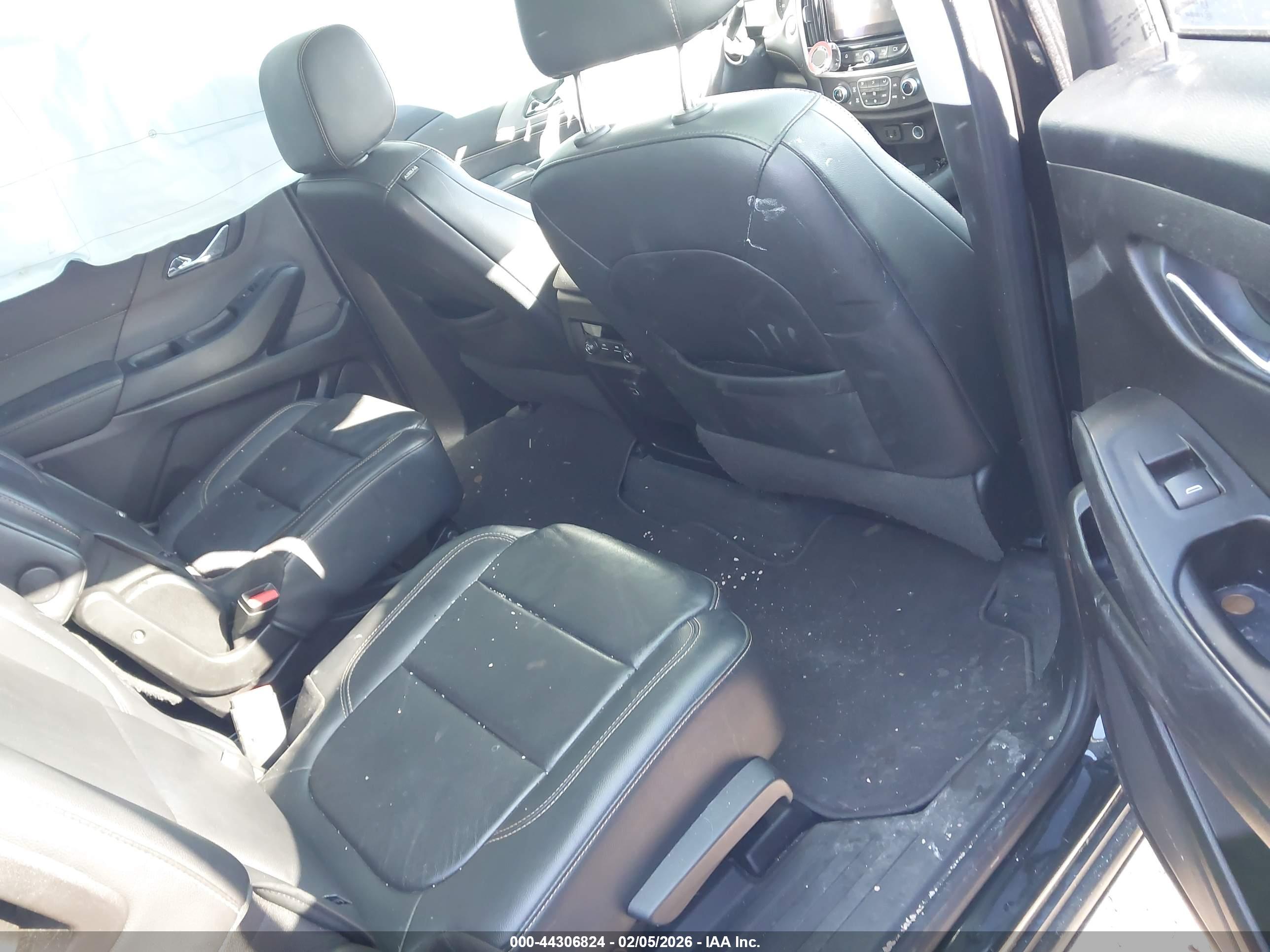 CHEVROLET TRAVERSE image 8