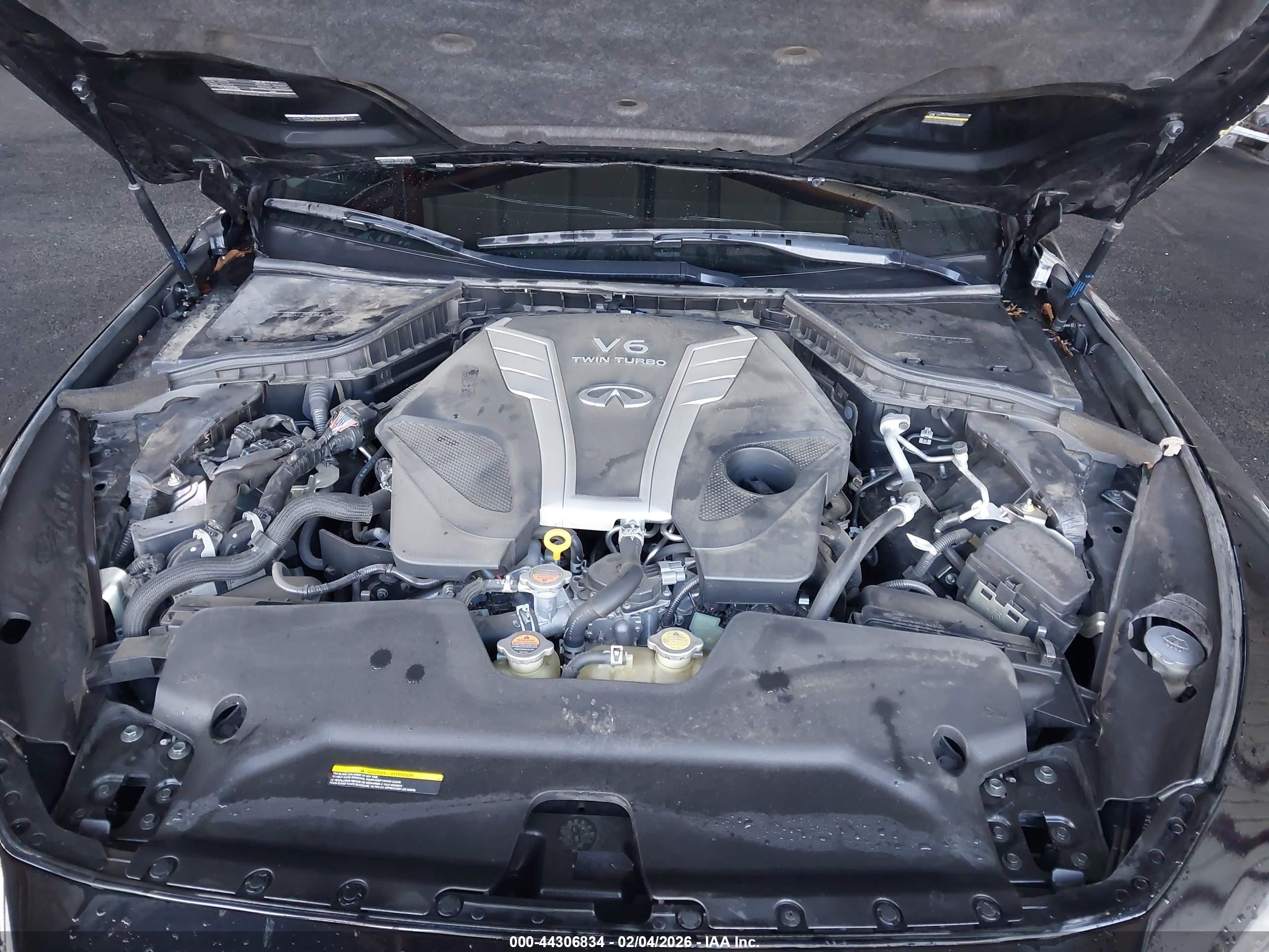 INFINITI Q50 image 10