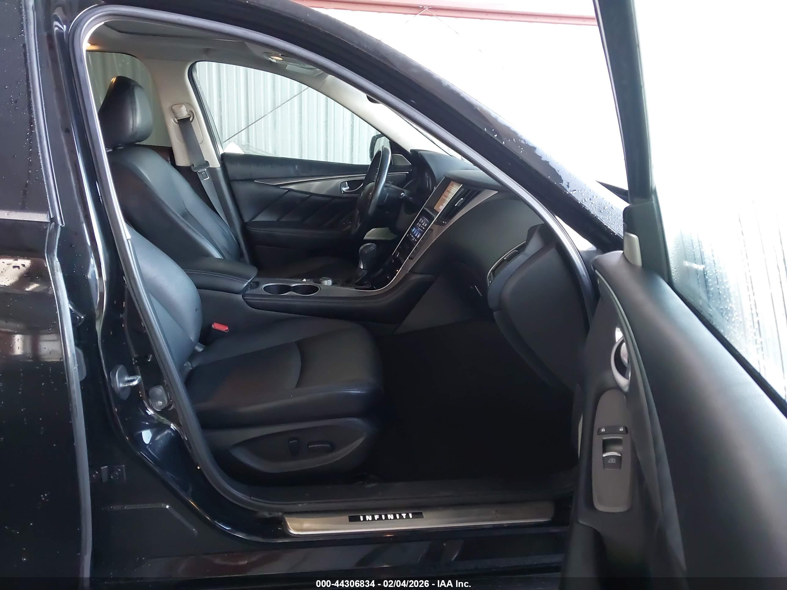 INFINITI Q50 image 5
