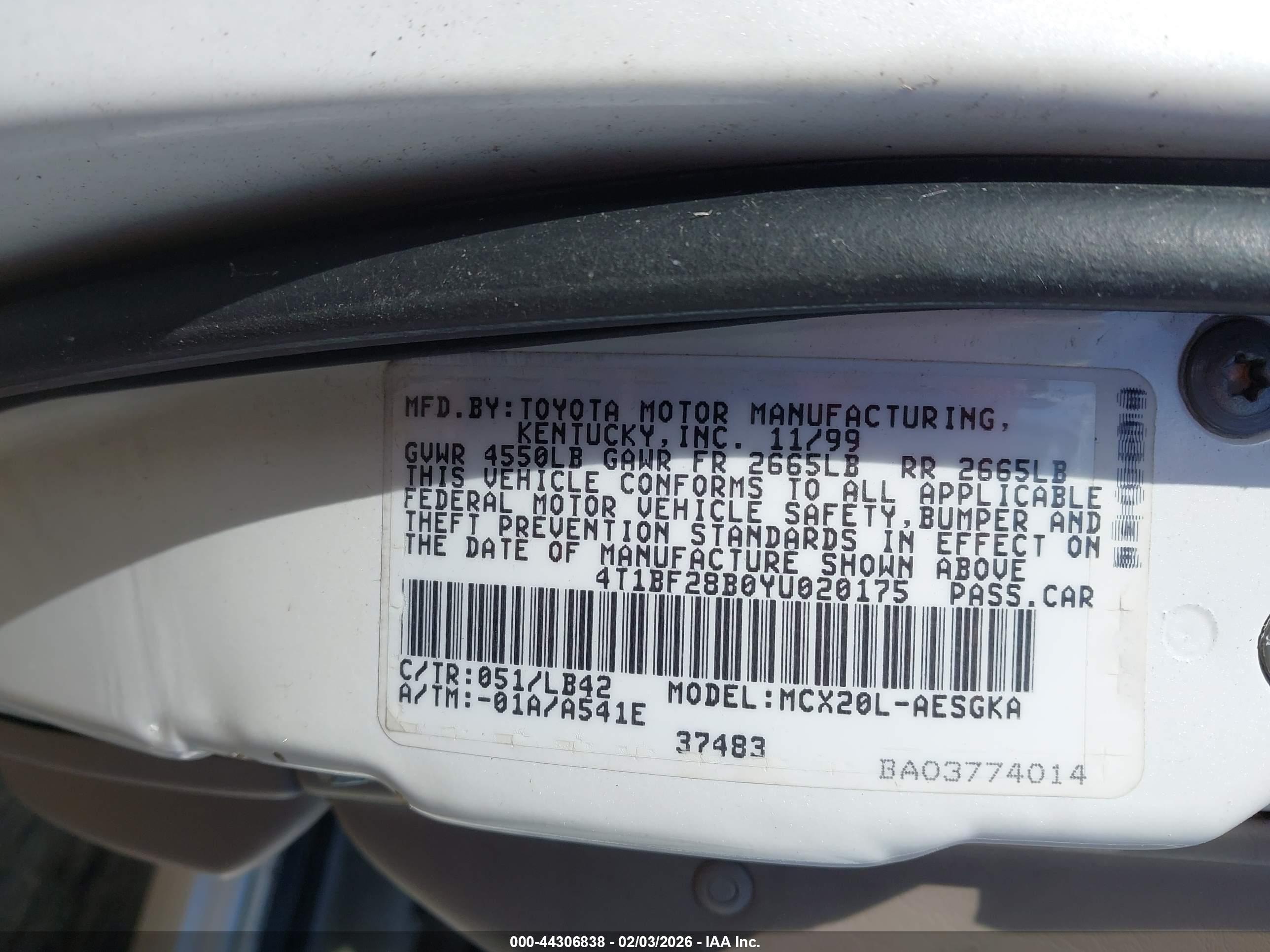 TOYOTA AVALON image 9
