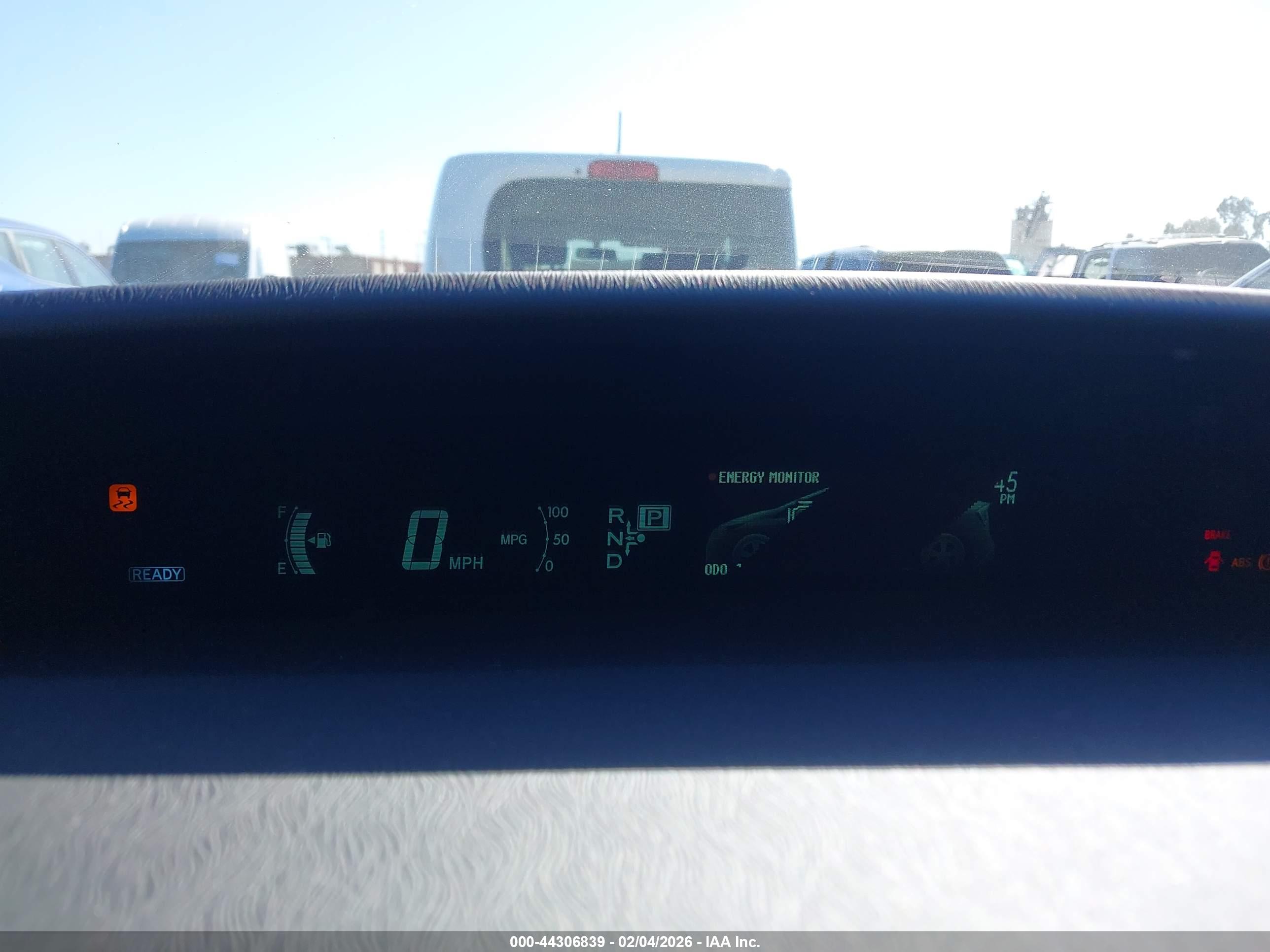 TOYOTA PRIUS image 7