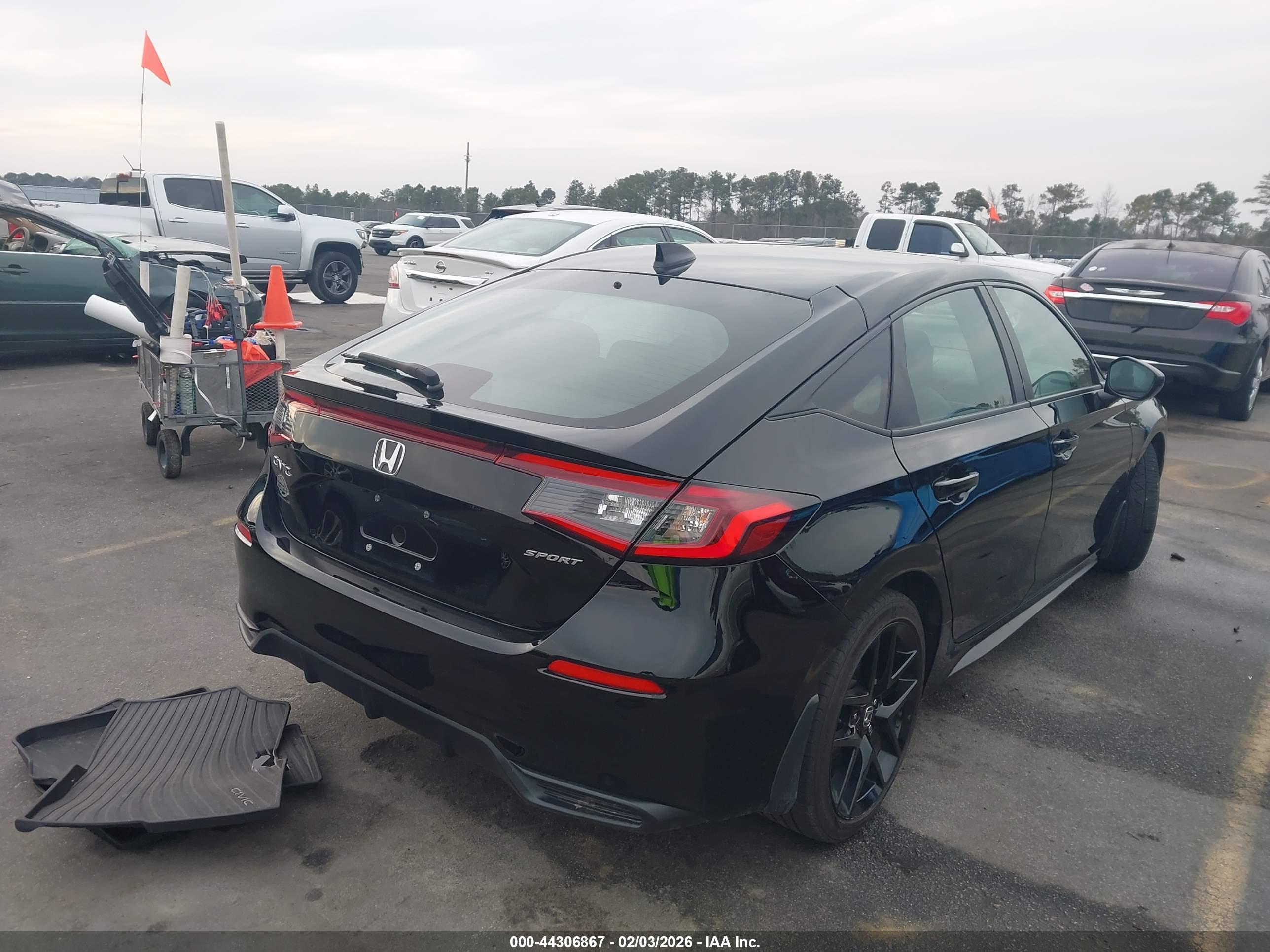 HONDA CIVIC image 4