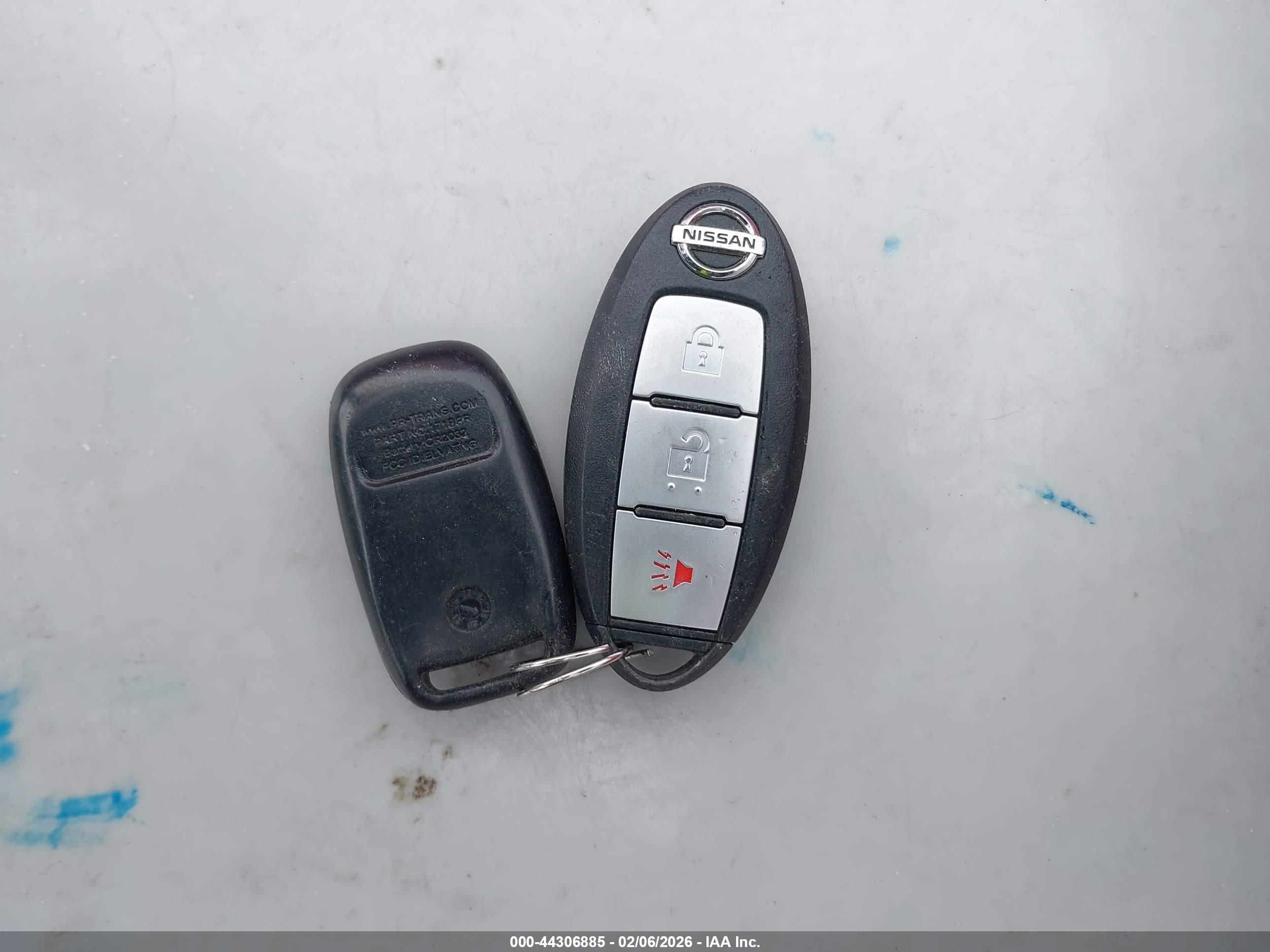 NISSAN MURANO image 11