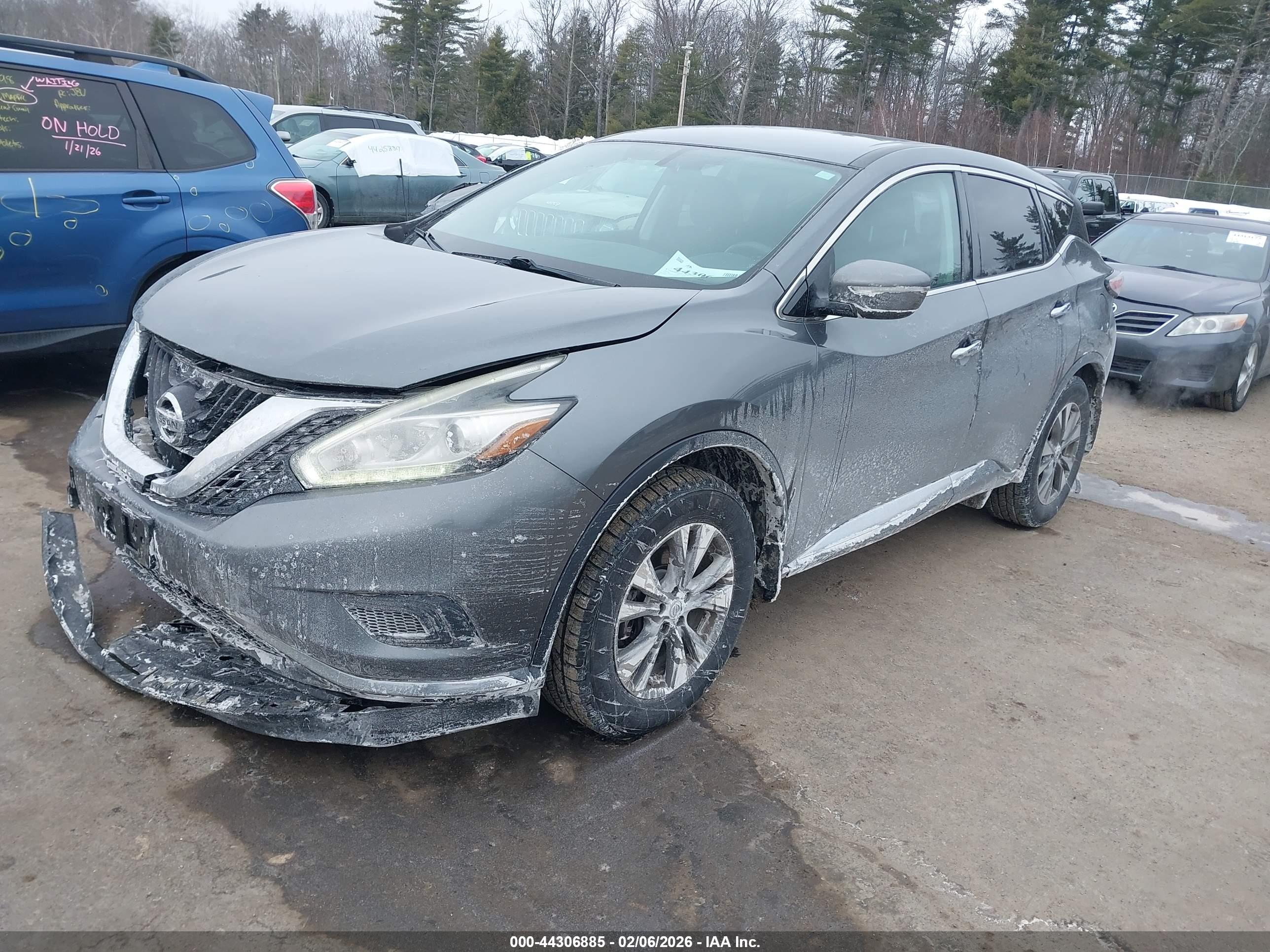 NISSAN MURANO image 2
