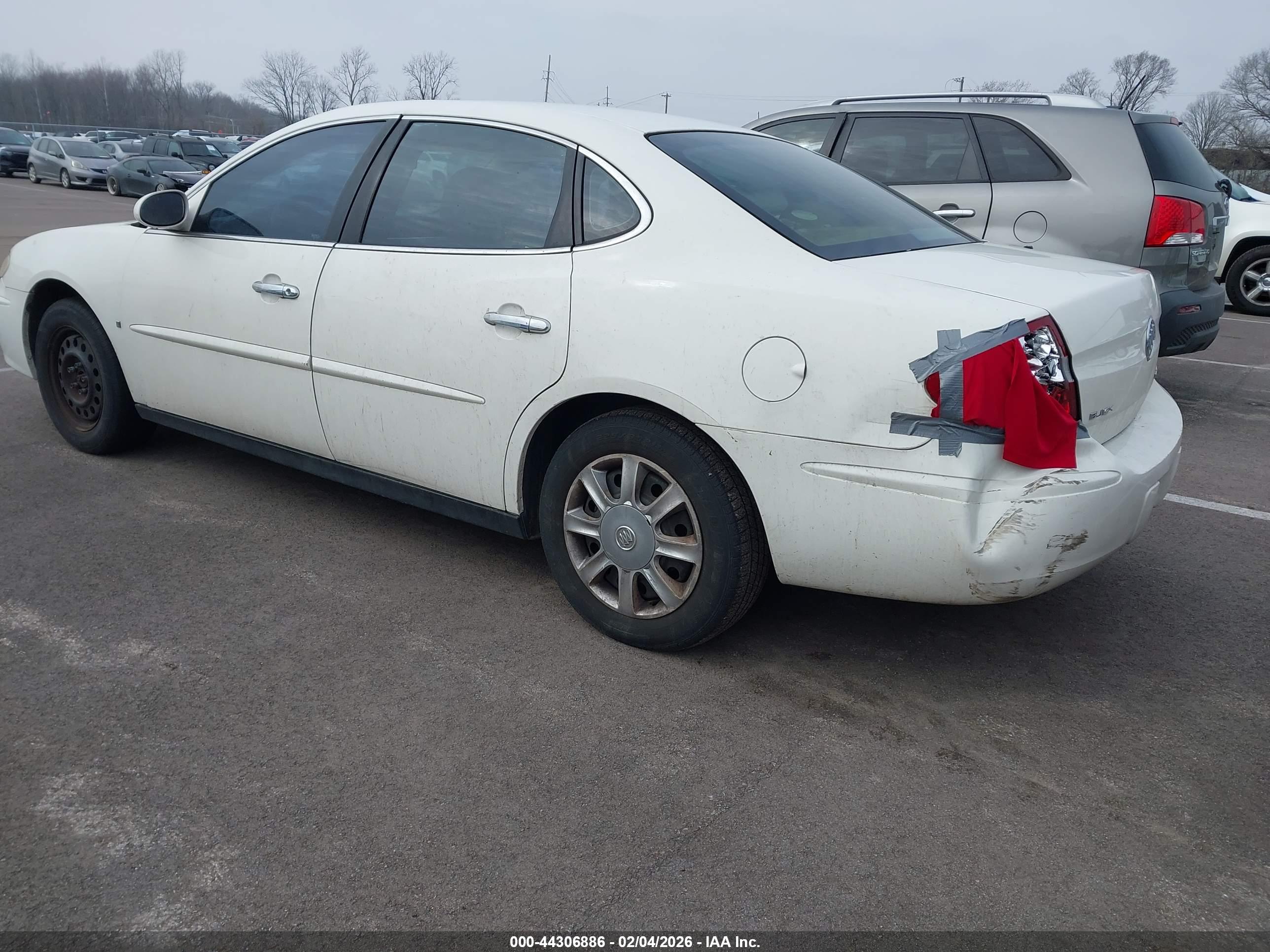 BUICK LACROSSE image 3