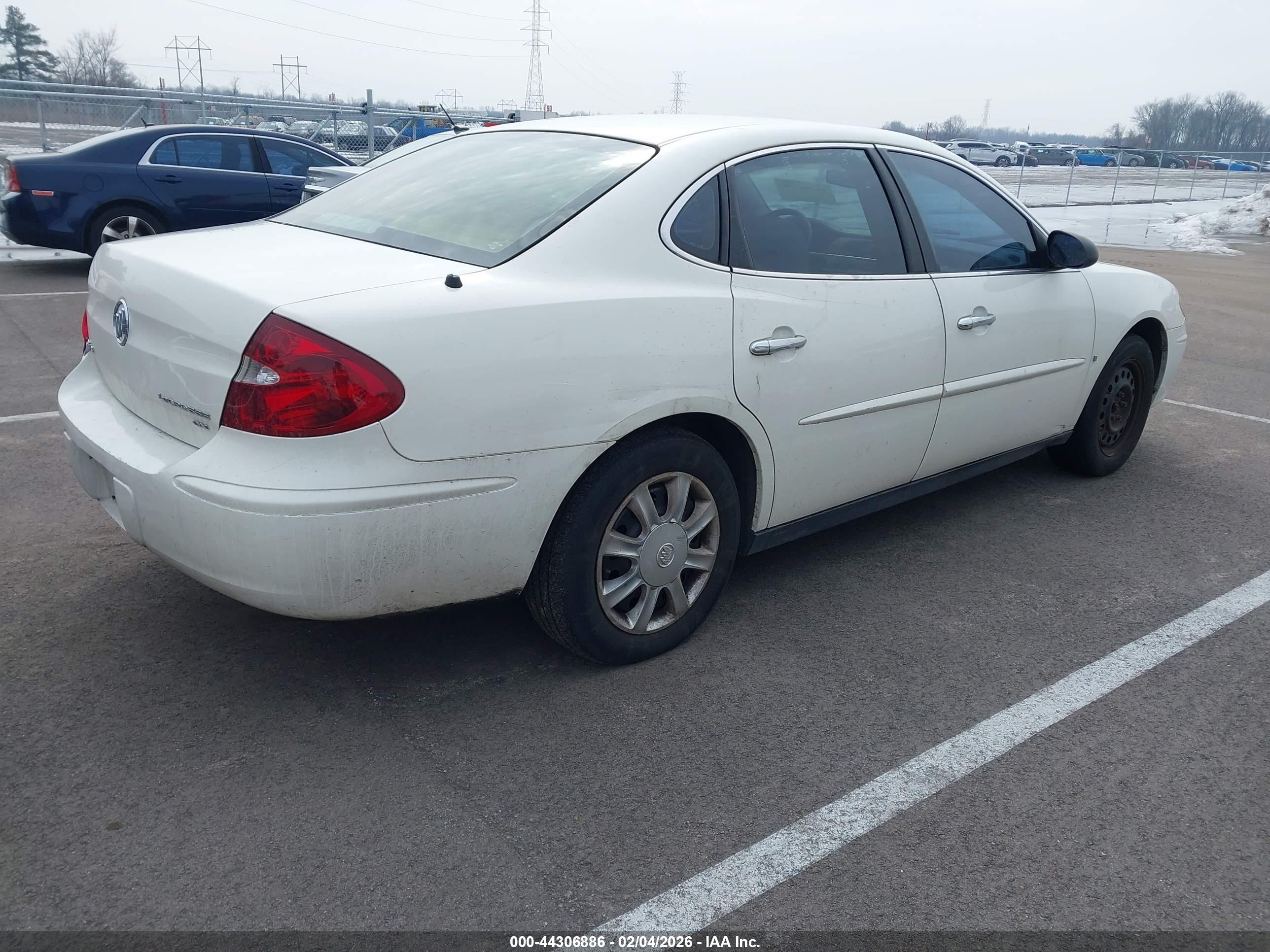 BUICK LACROSSE image 4