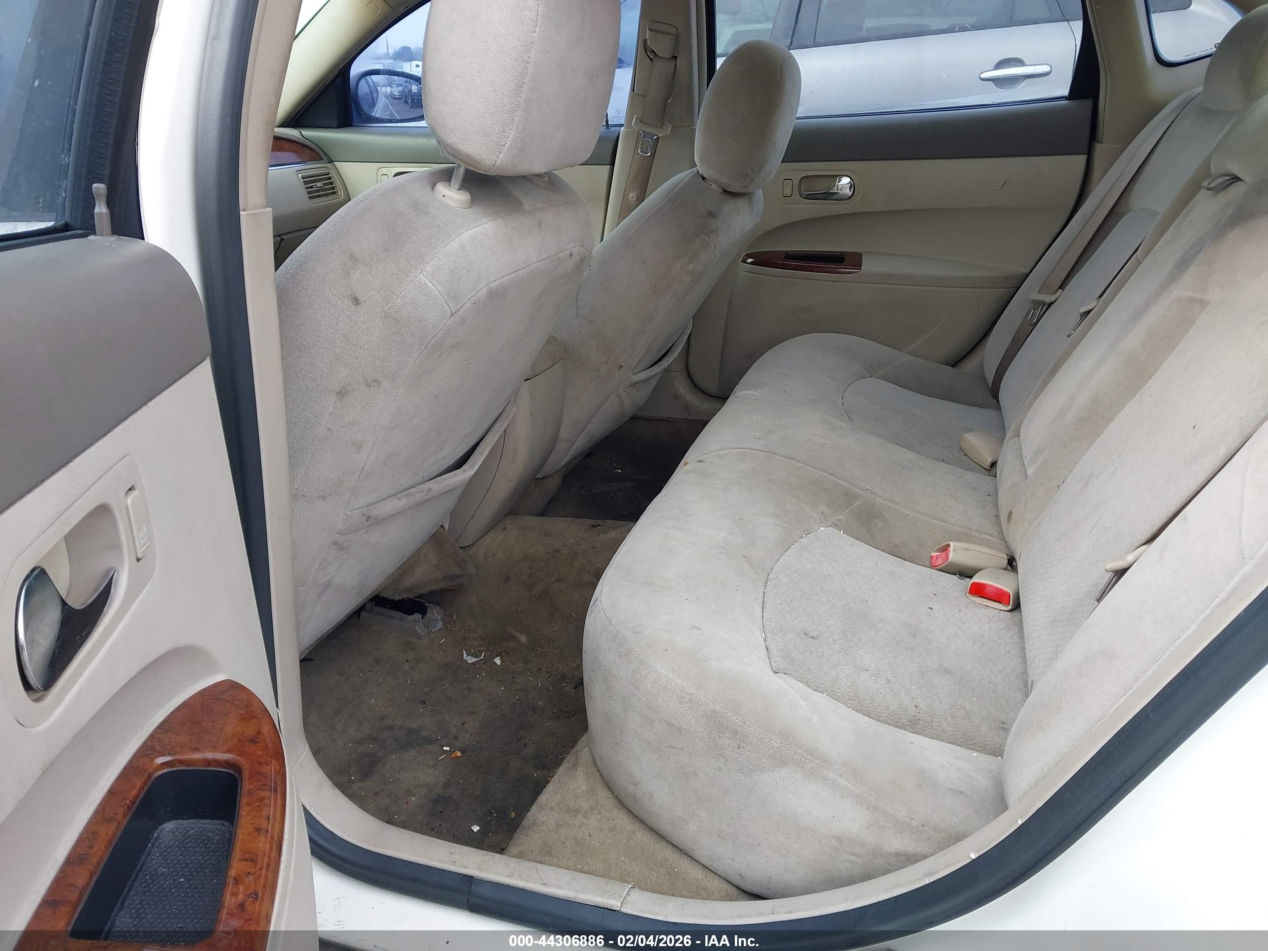 BUICK LACROSSE image 8