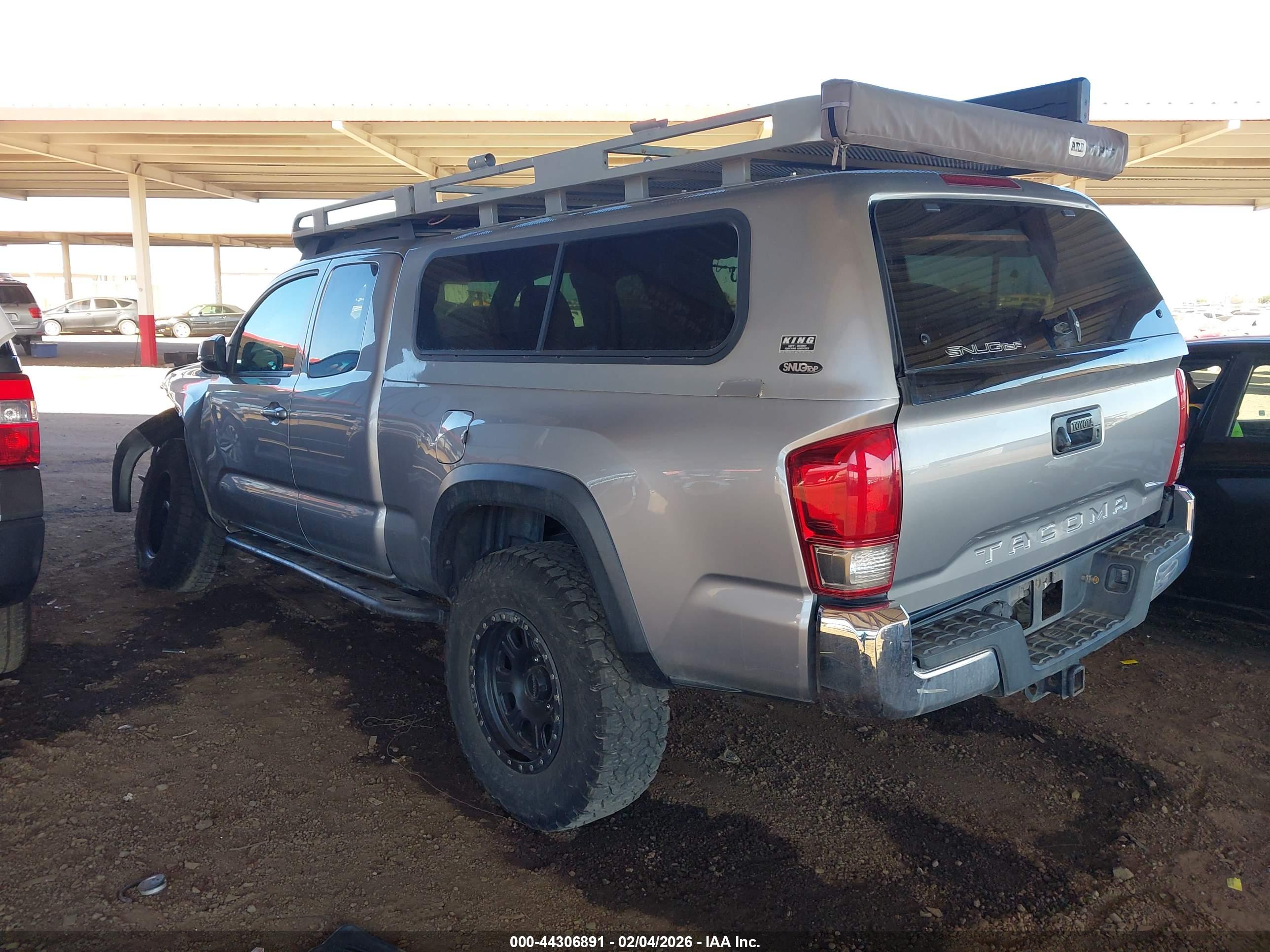 TOYOTA TACOMA image 3