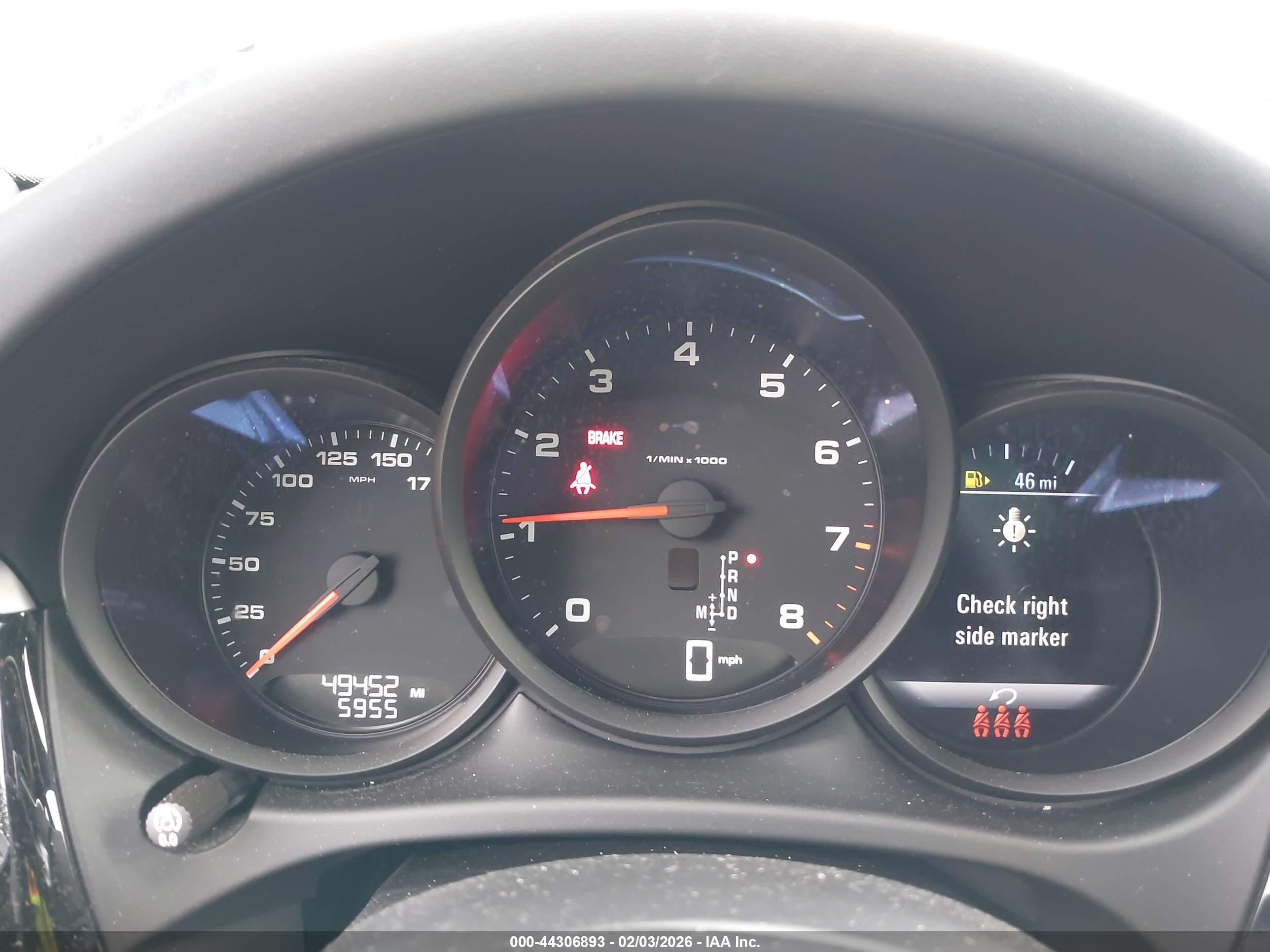 PORSCHE MACAN image 7