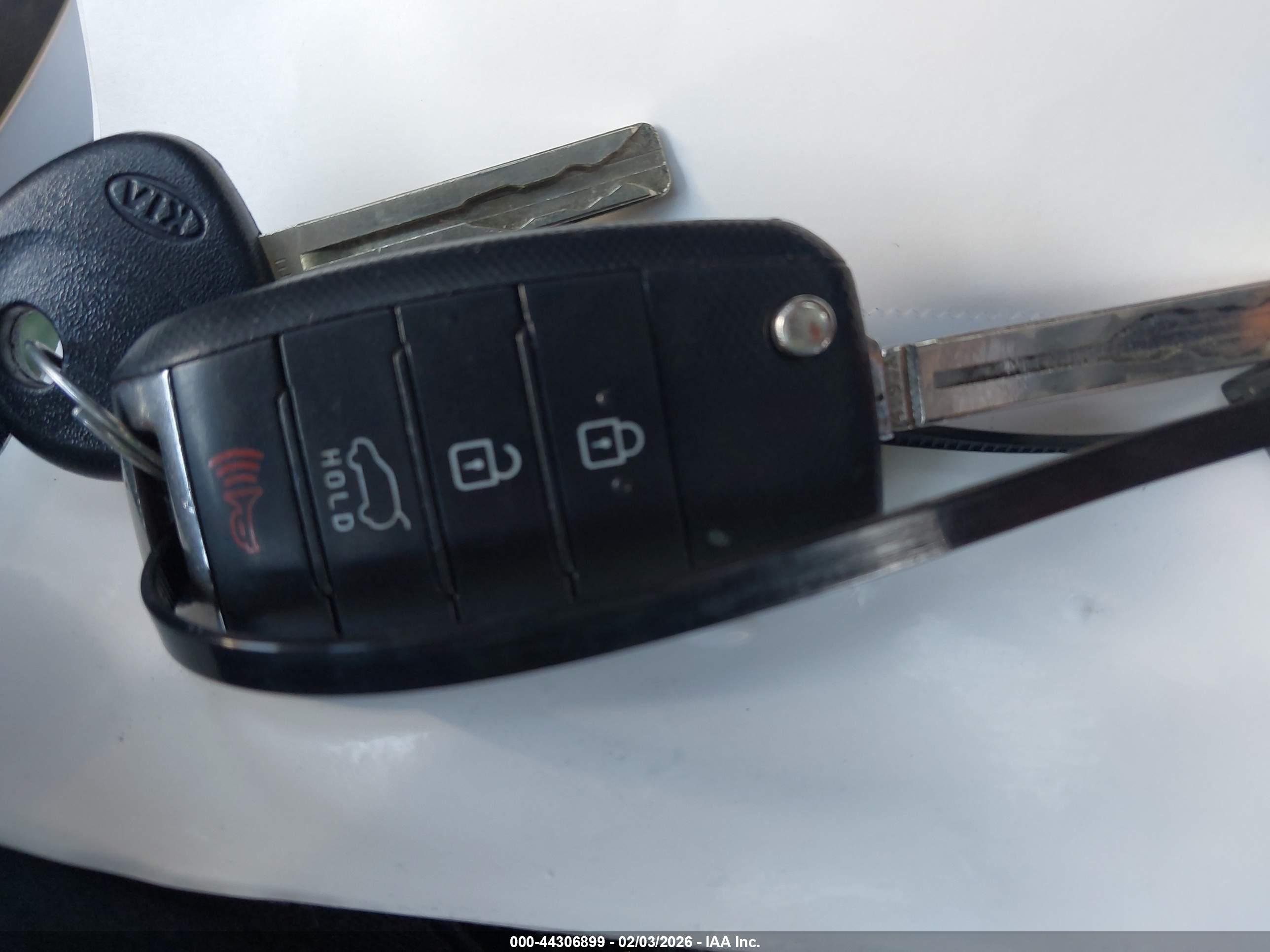KIA SOUL image 11