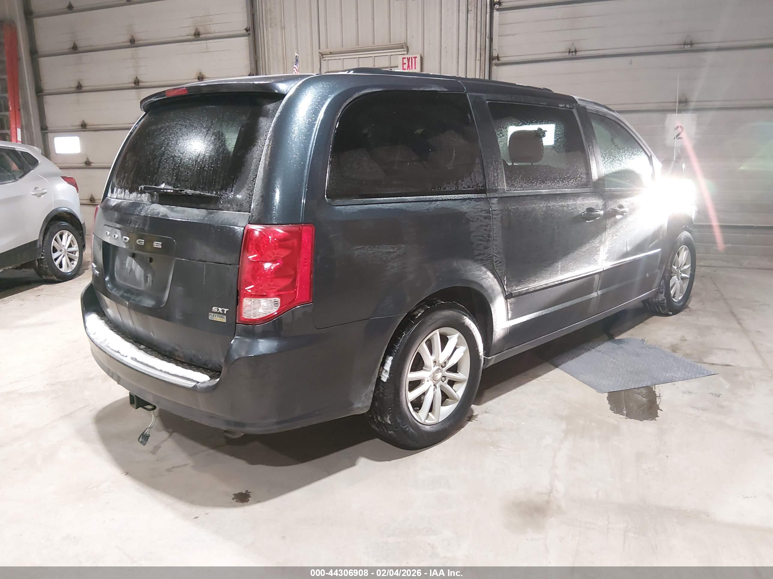 DODGE GRAND image 4