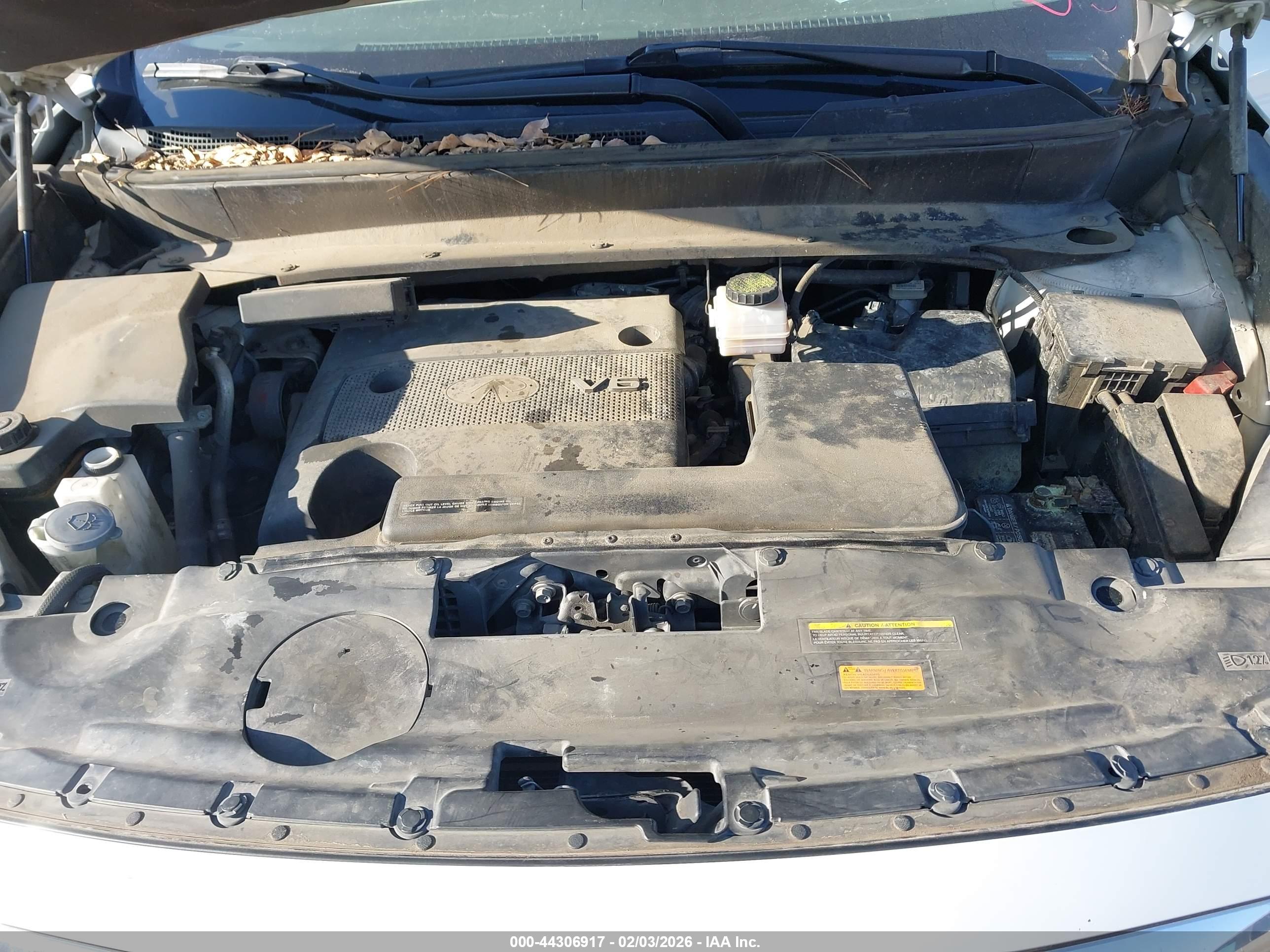INFINITI JX35 image 10