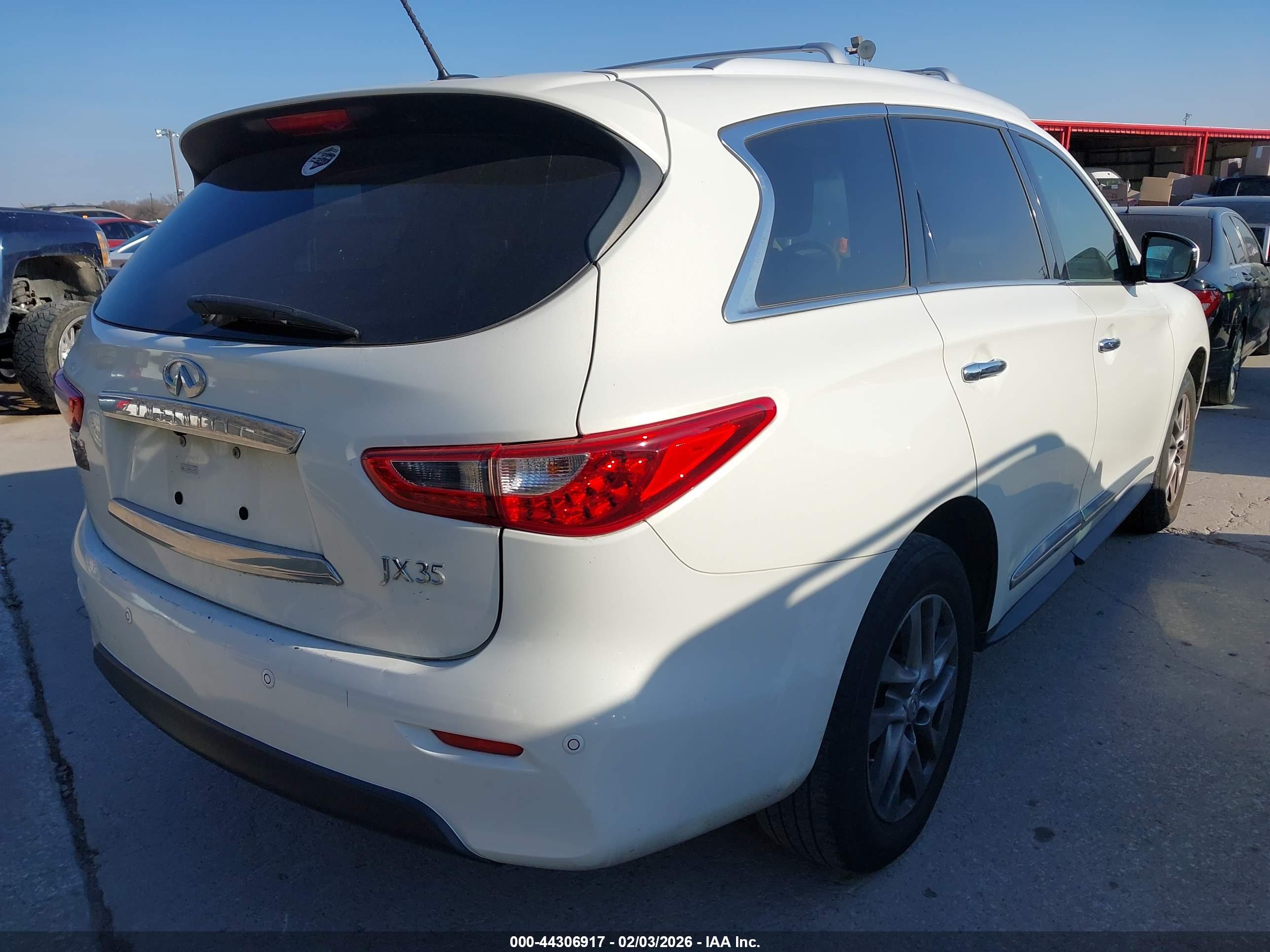 INFINITI JX35 image 4