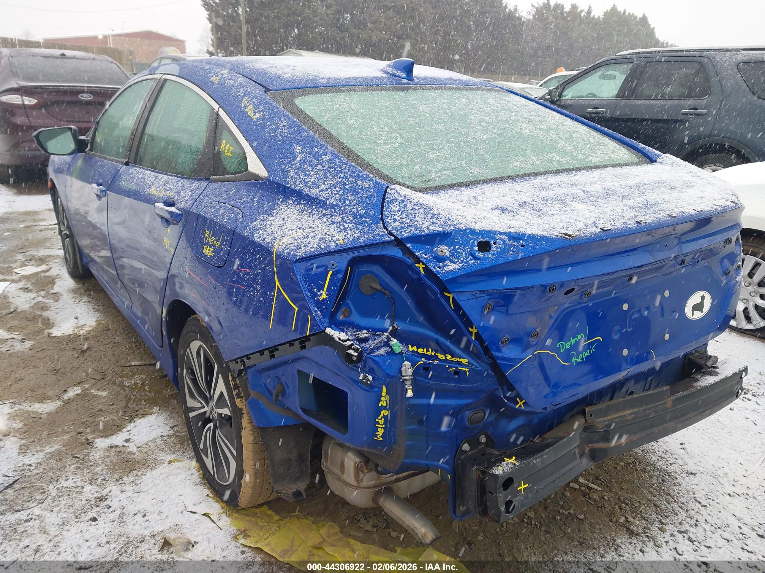 HONDA CIVIC image 3
