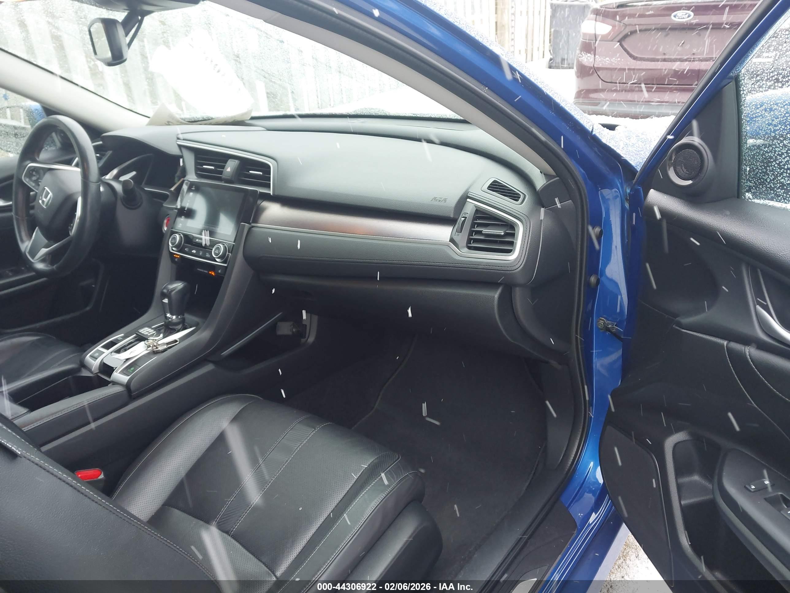 HONDA CIVIC image 5