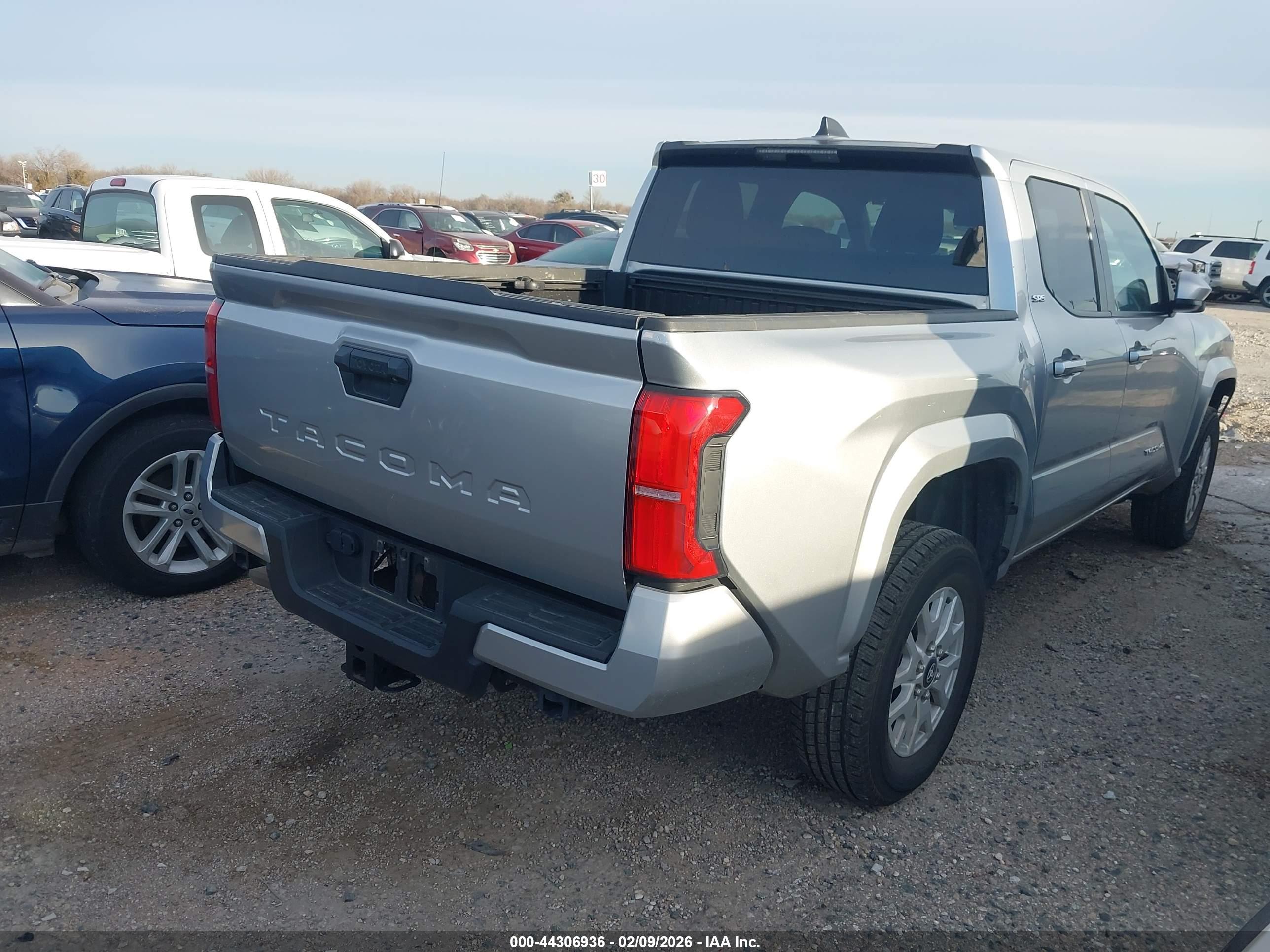 TOYOTA TACOMA image 4