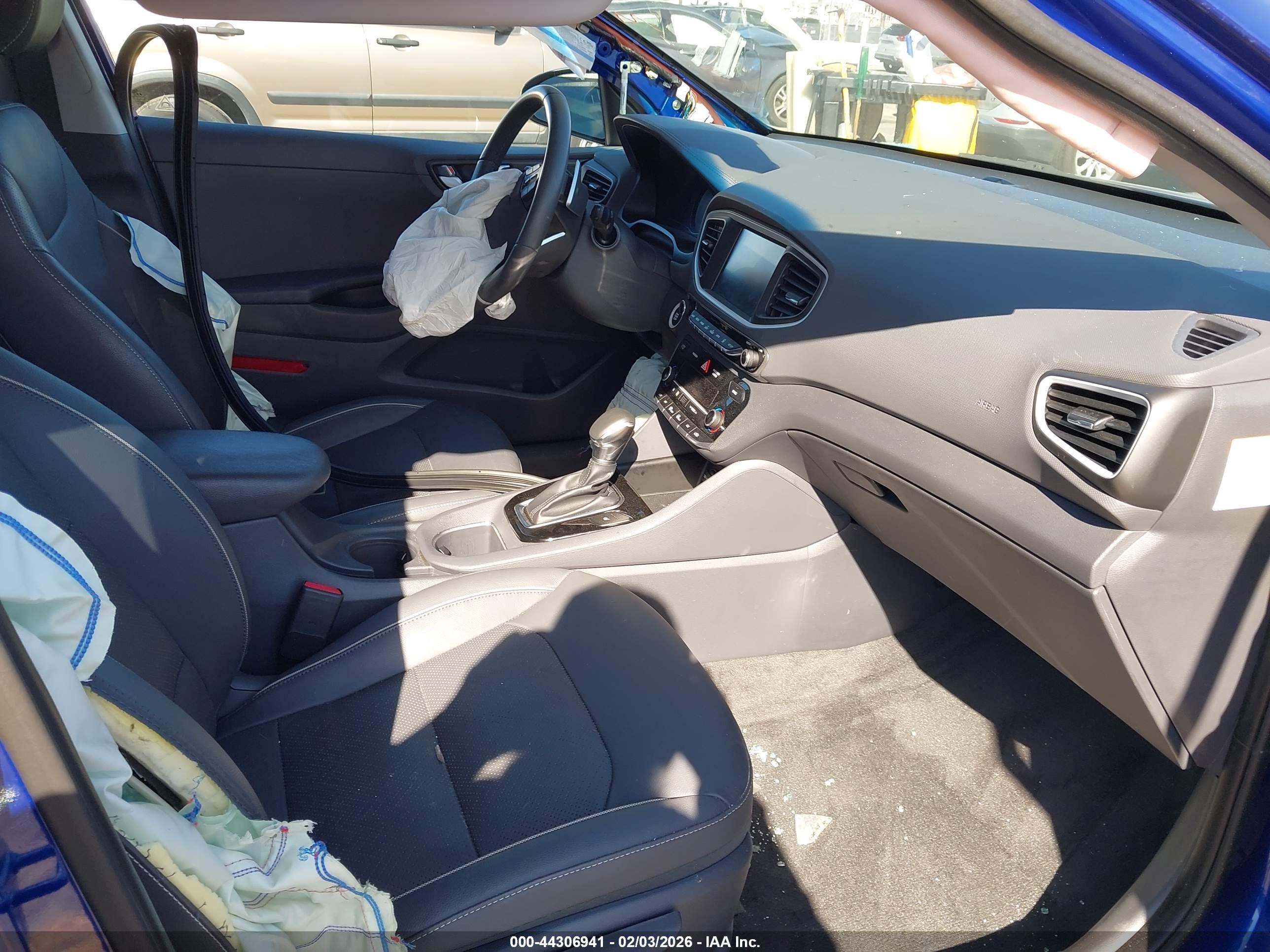 HYUNDAI IONIQ image 5