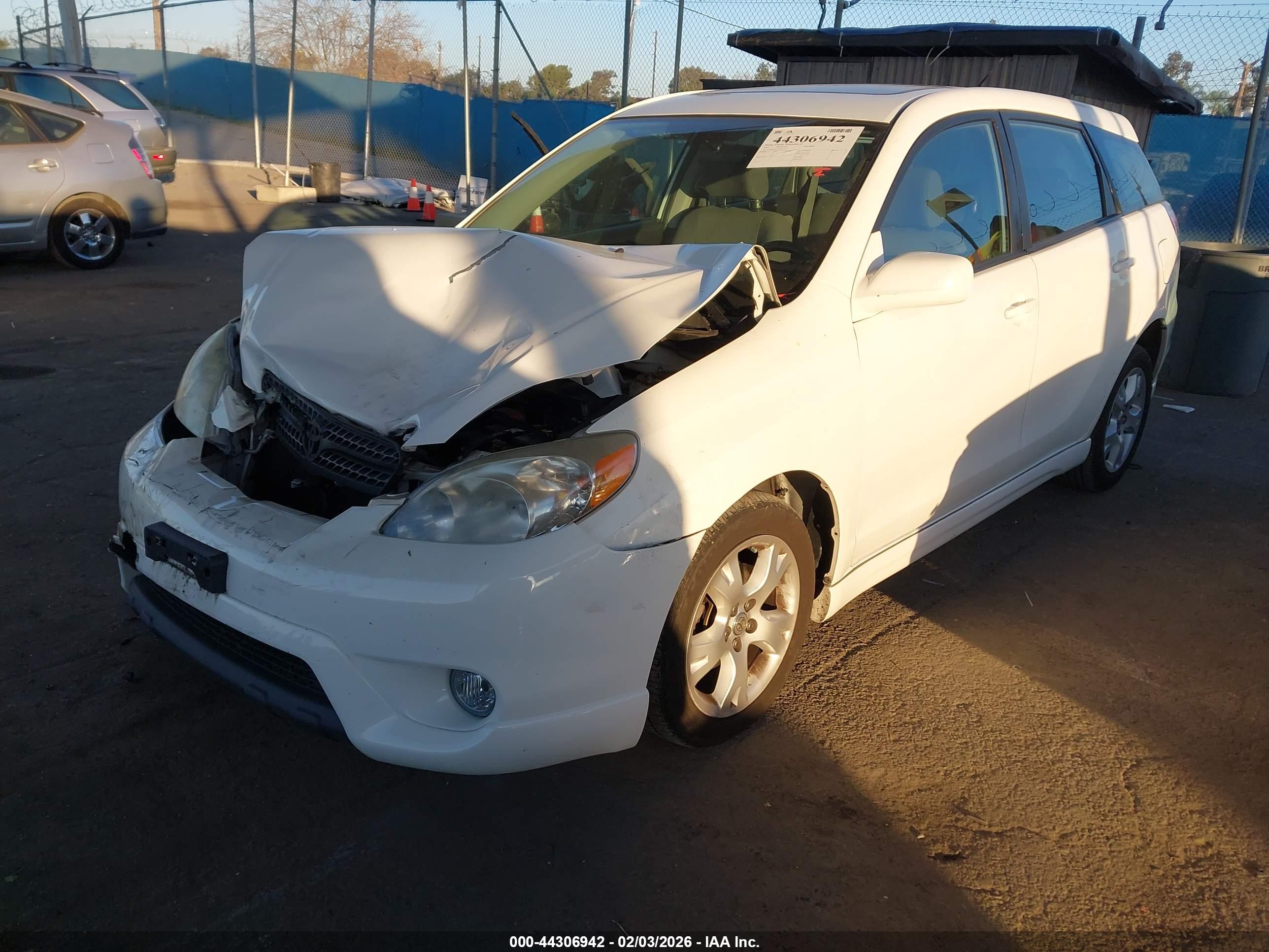TOYOTA MATRIX image 2