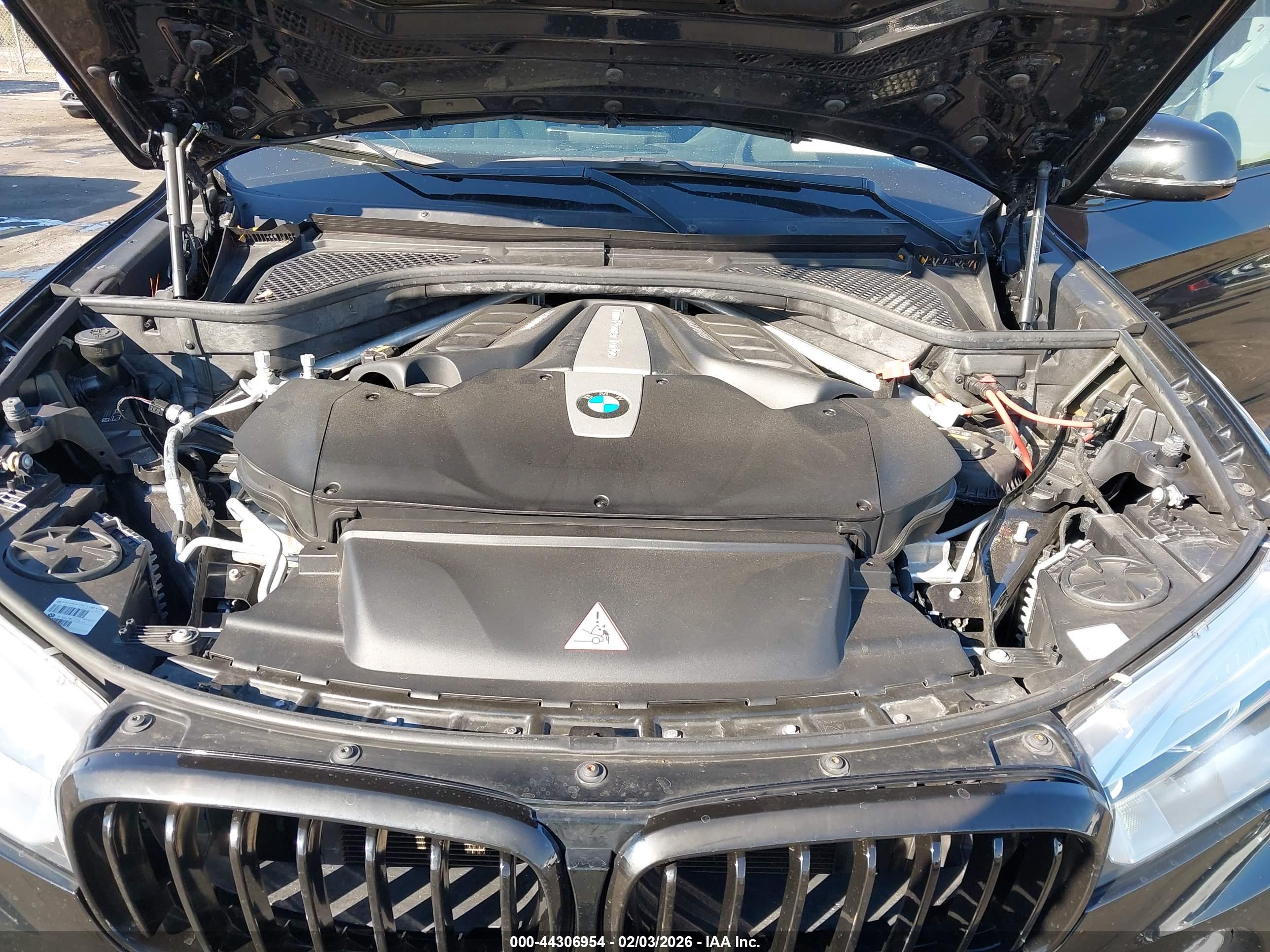 BMW X5 image 10