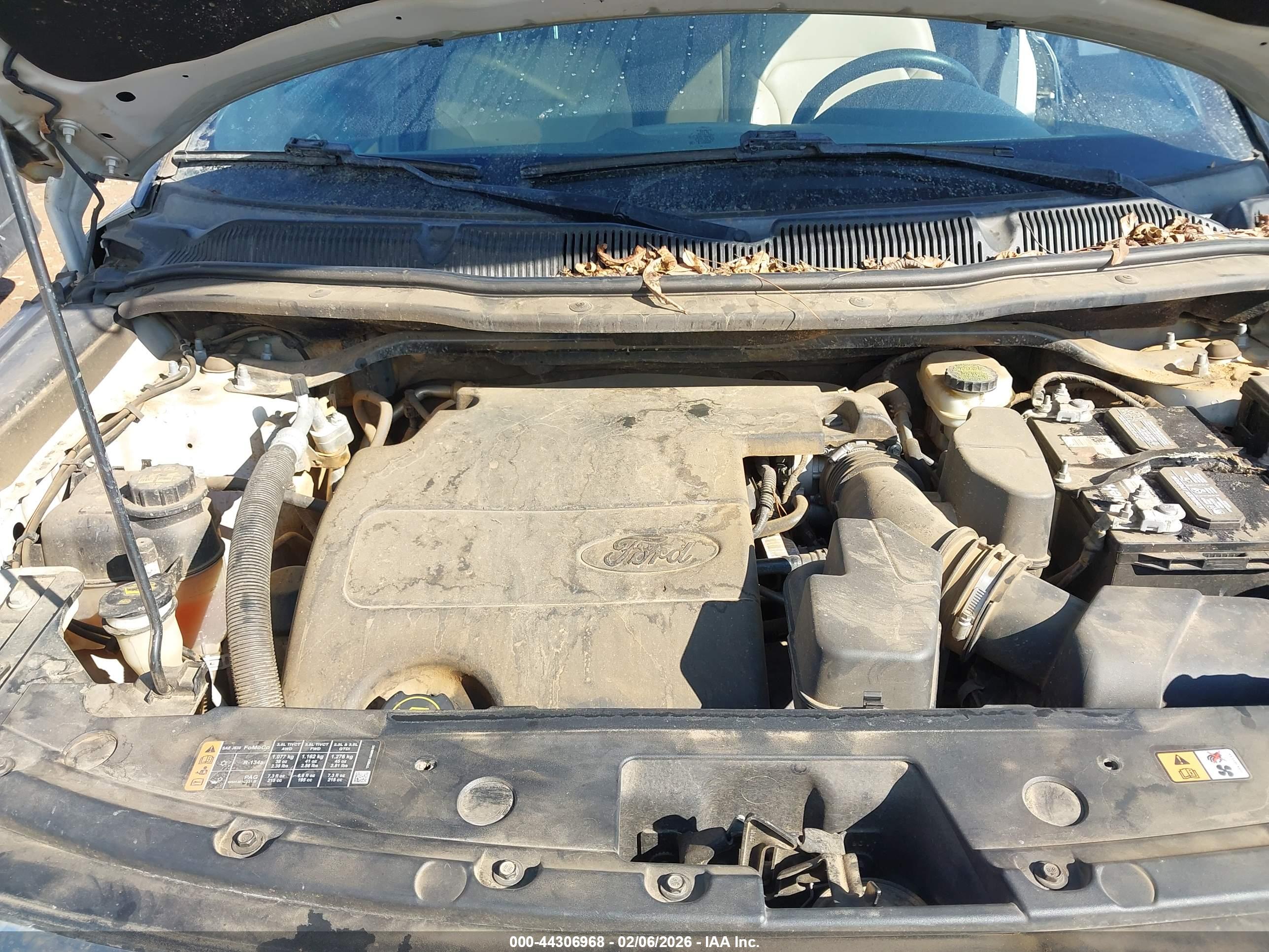FORD EXPLORER image 10