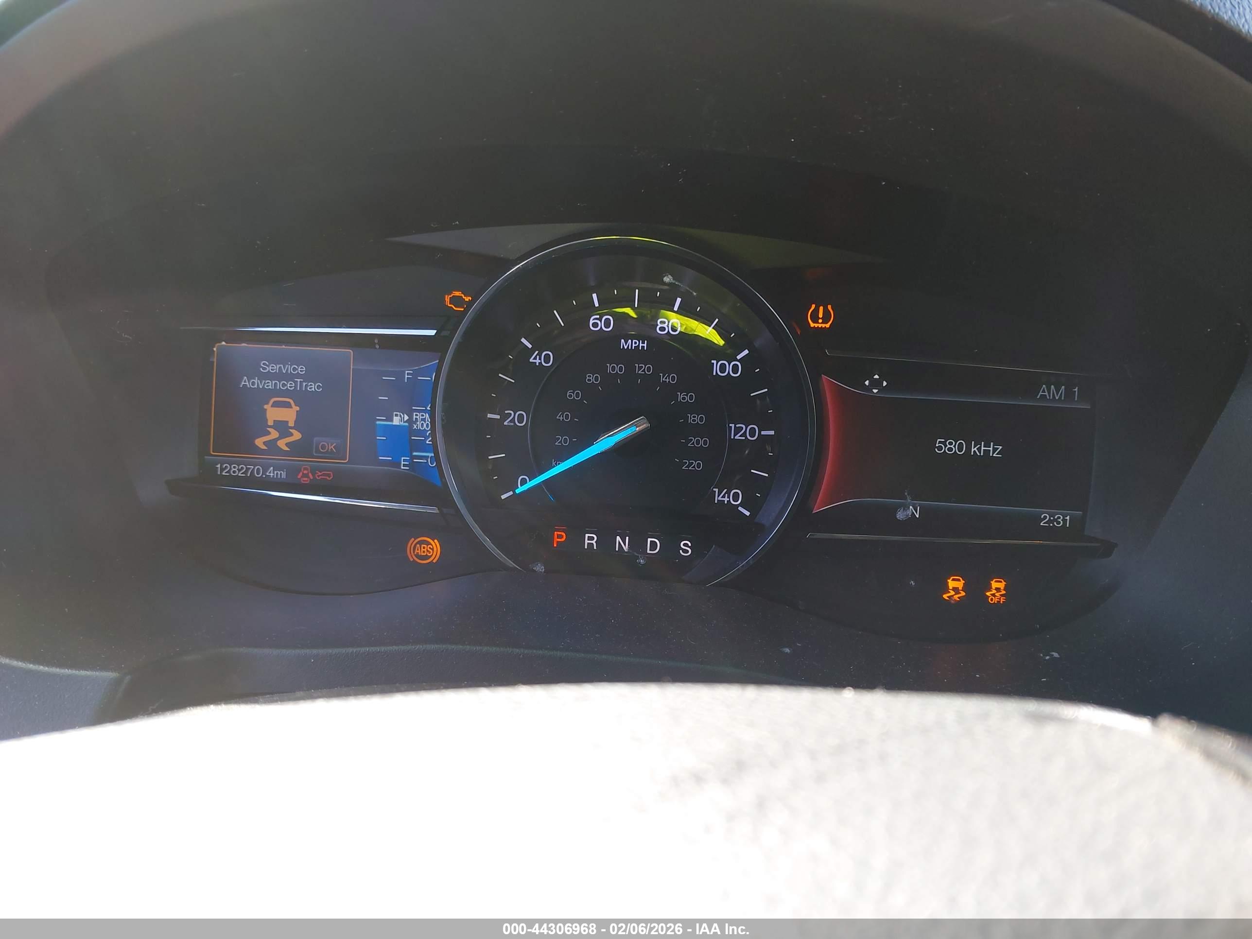 FORD EXPLORER image 7