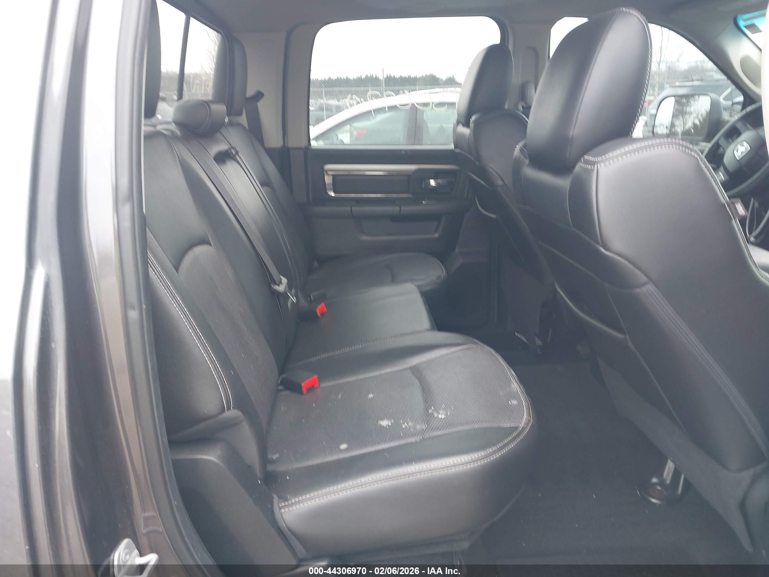 RAM 1500 image 8