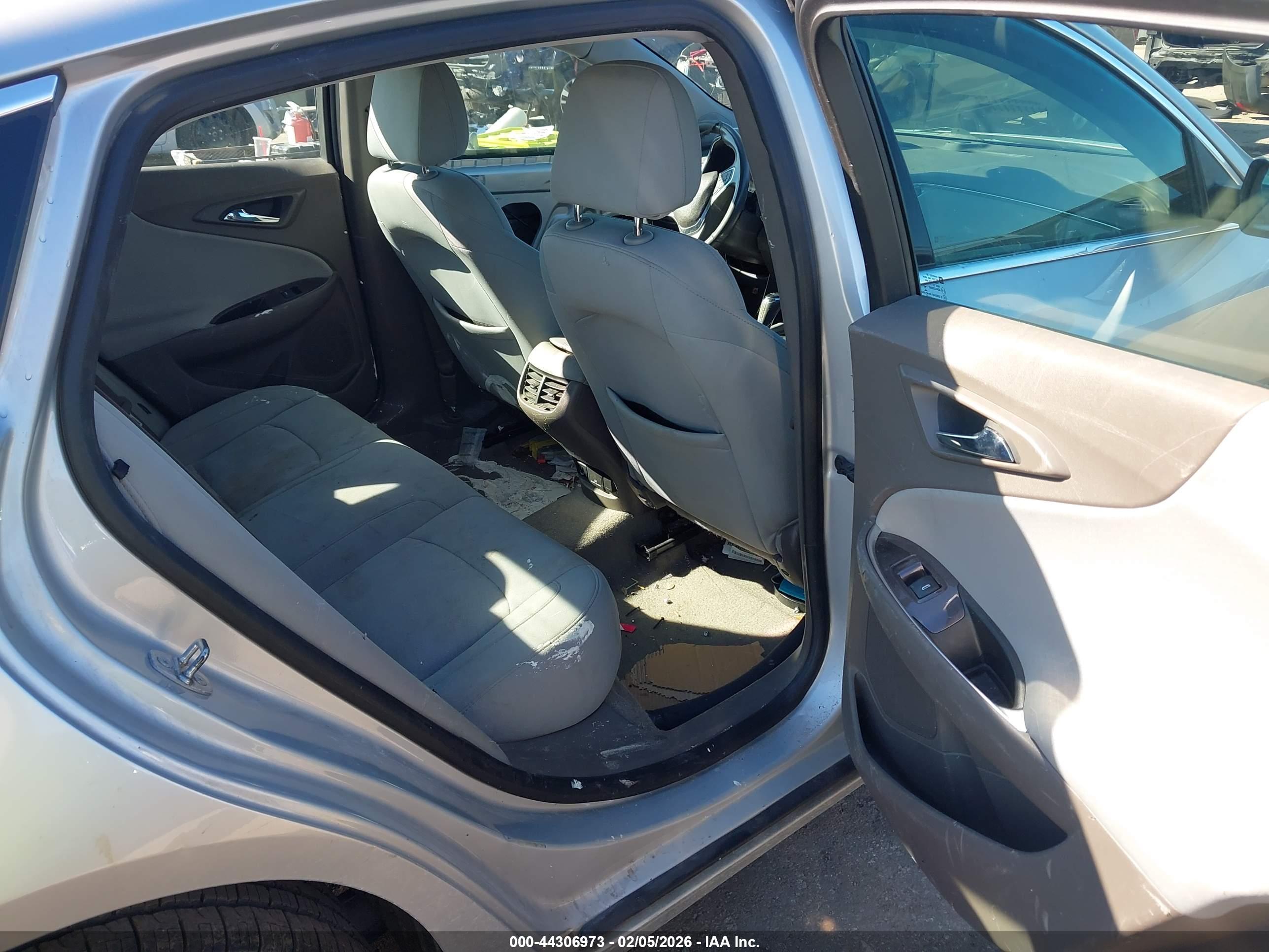 CHEVROLET MALIBU image 8