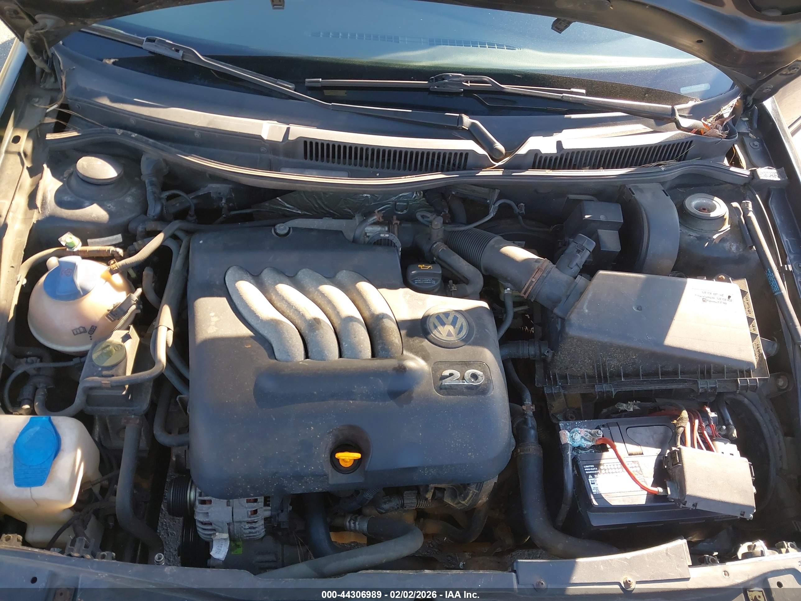 VOLKSWAGEN GOLF image 10