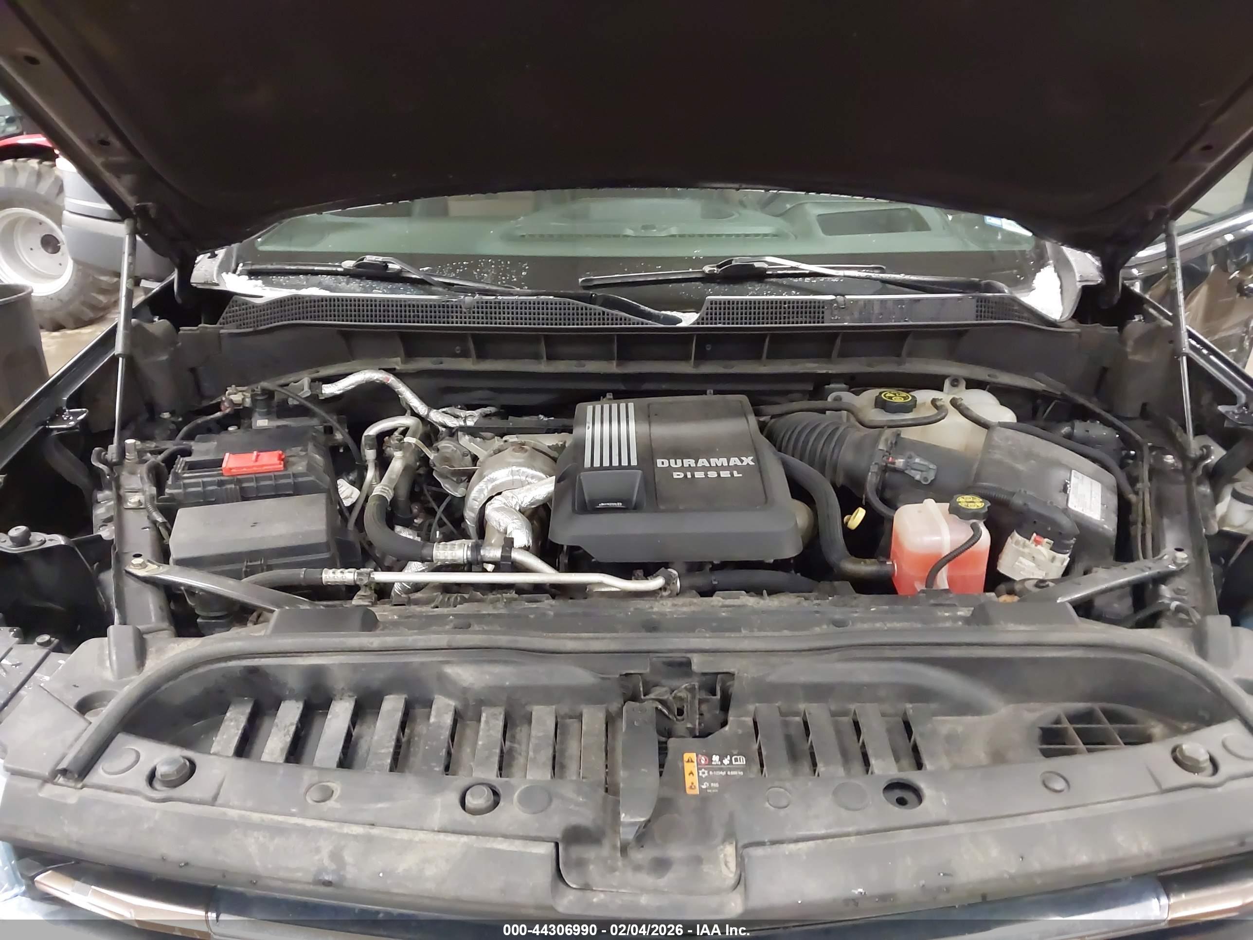 CHEVROLET SILVERADO image 10