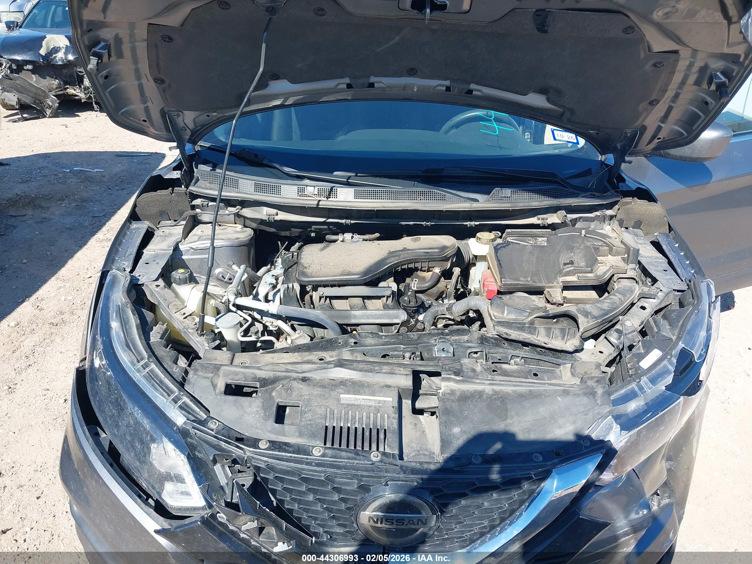 NISSAN ROGUE image 10