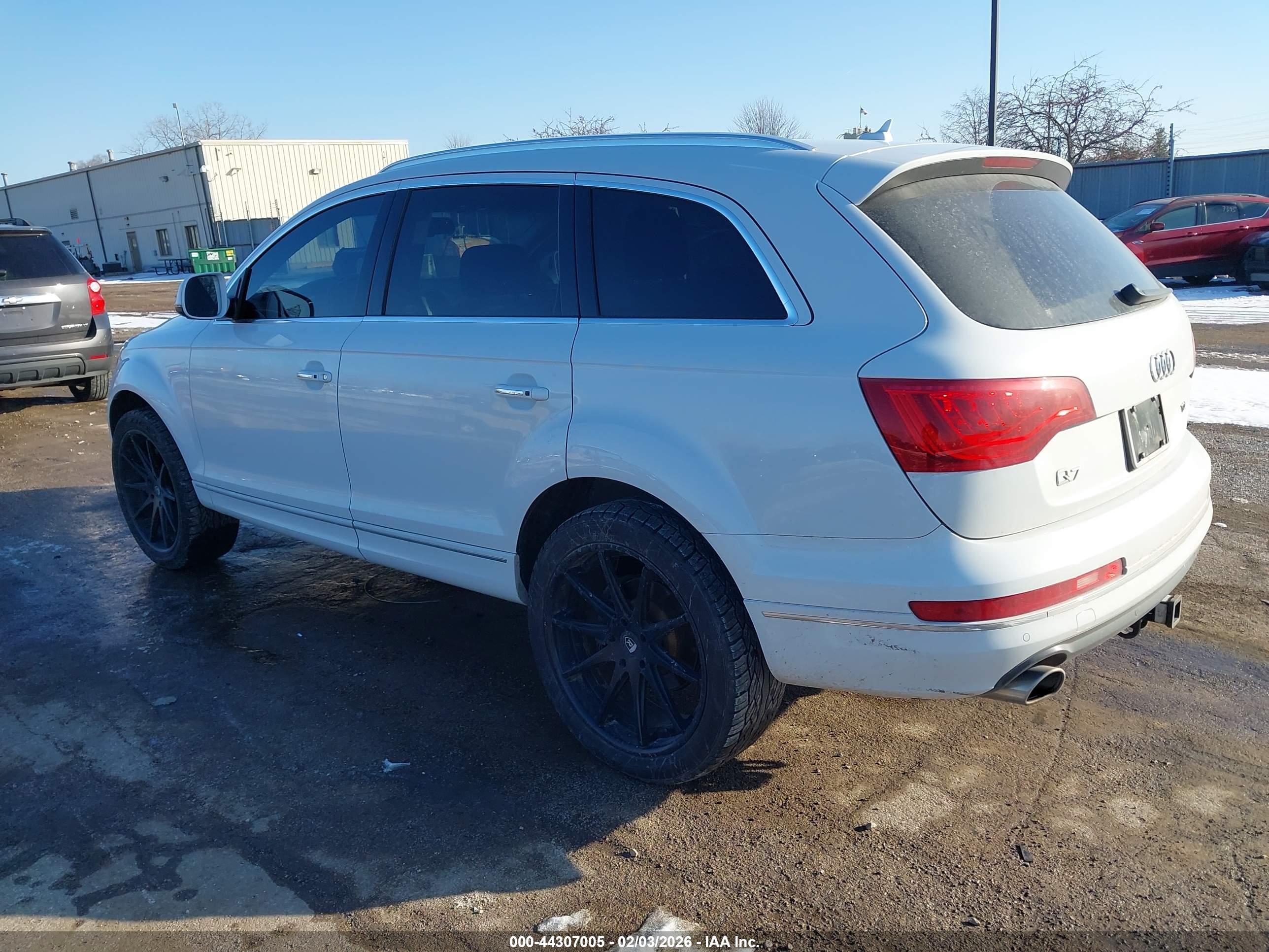 AUDI Q7 image 3