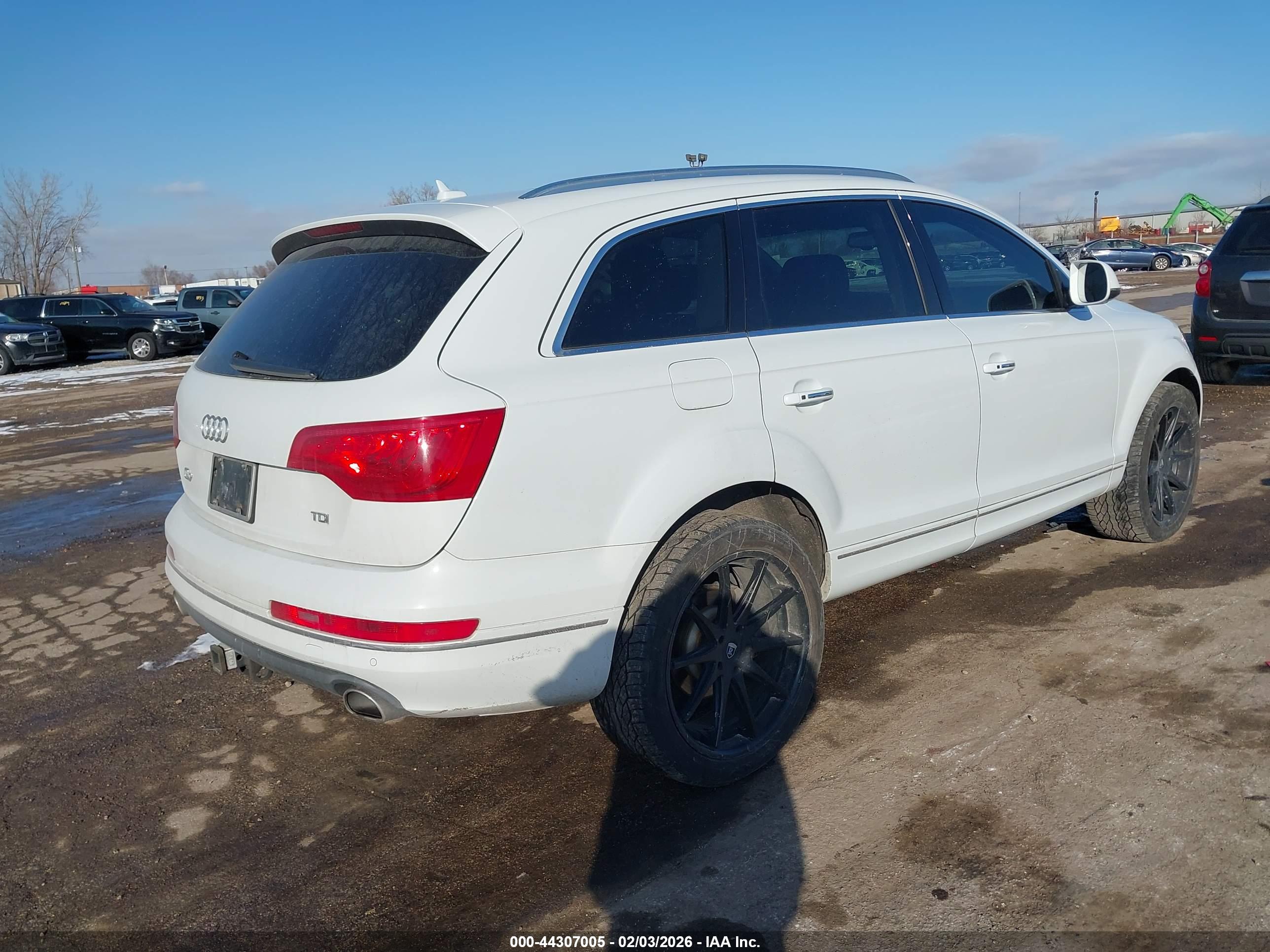 AUDI Q7 image 4