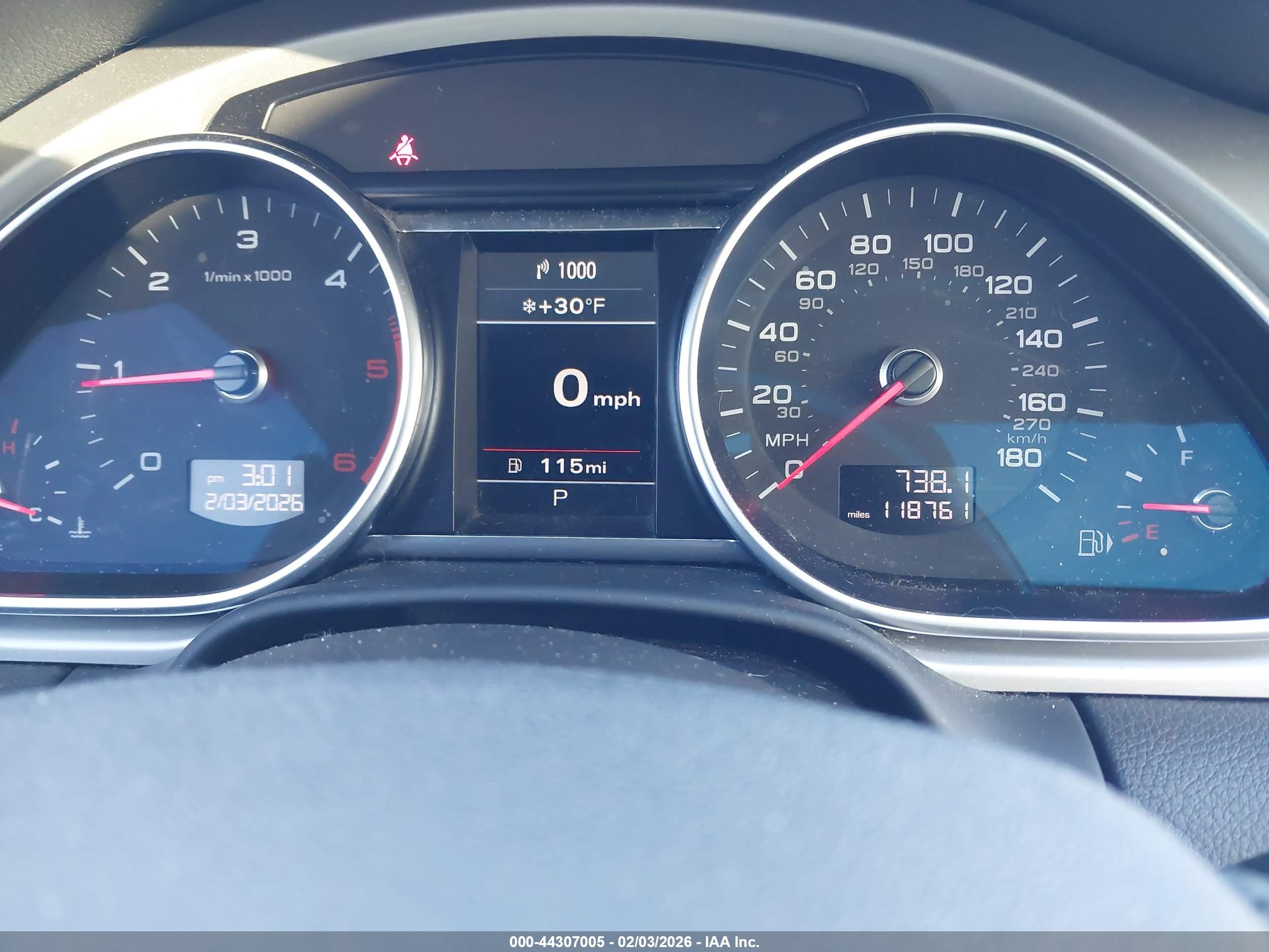 AUDI Q7 image 7