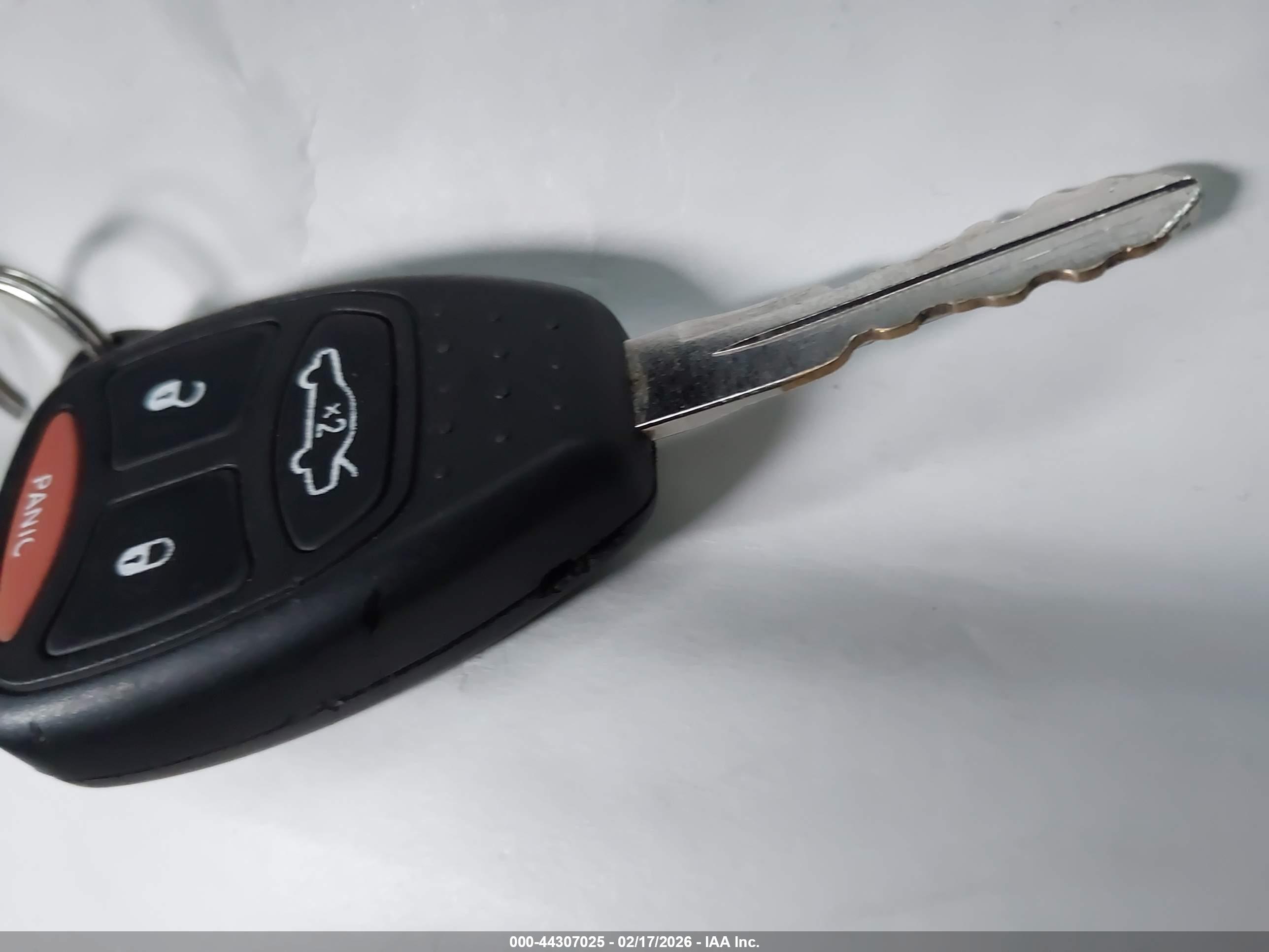 CHRYSLER 300C image 11