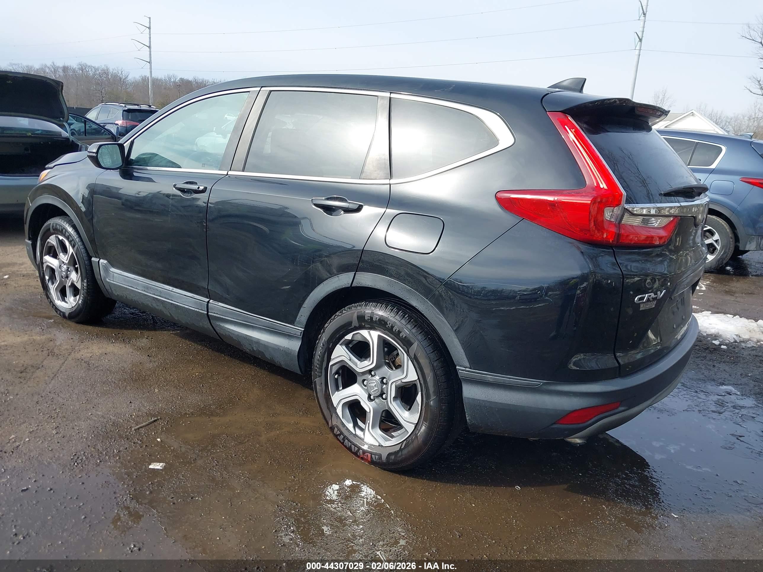 HONDA CR-V image 3