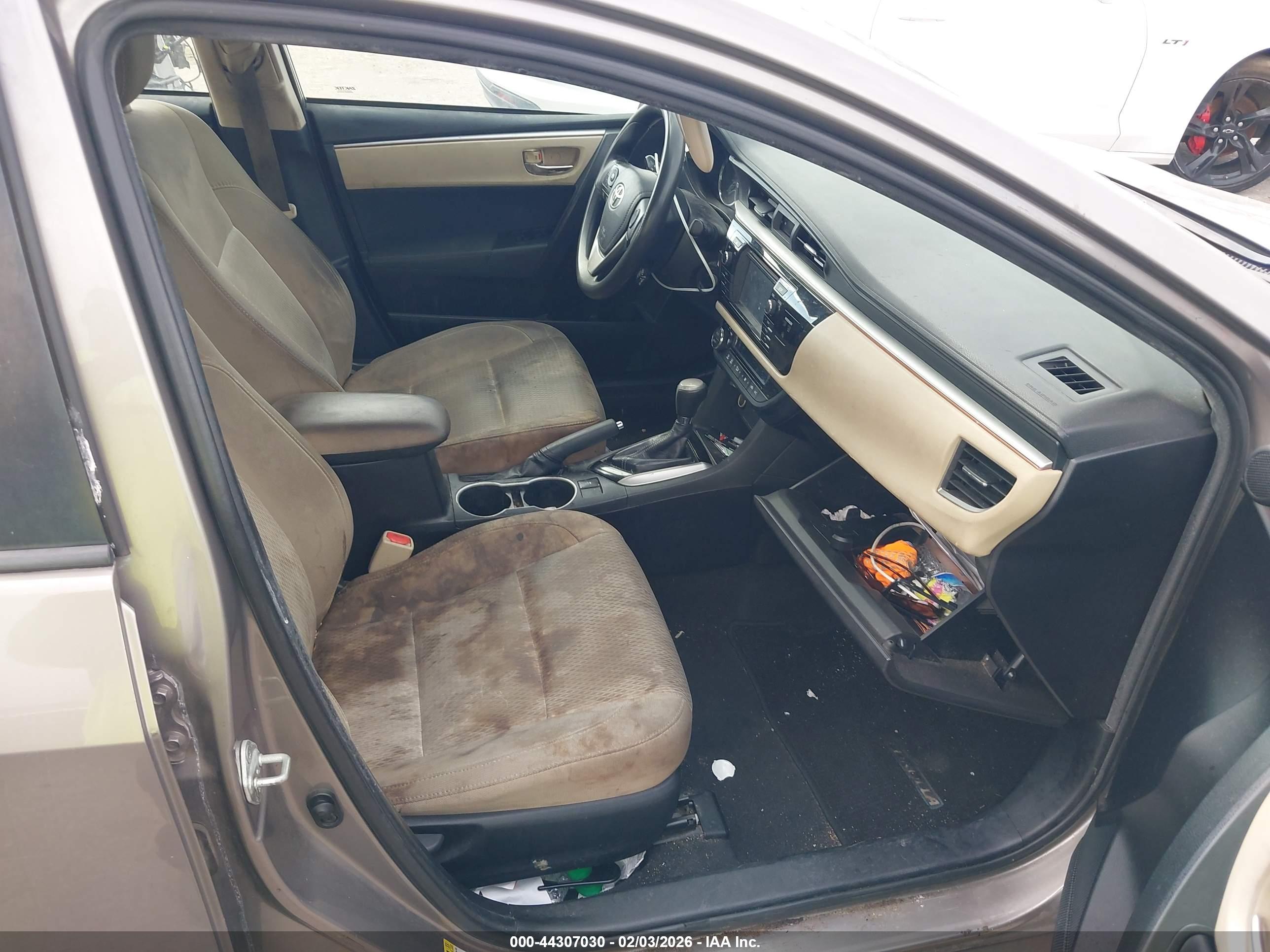 TOYOTA COROLLA image 5