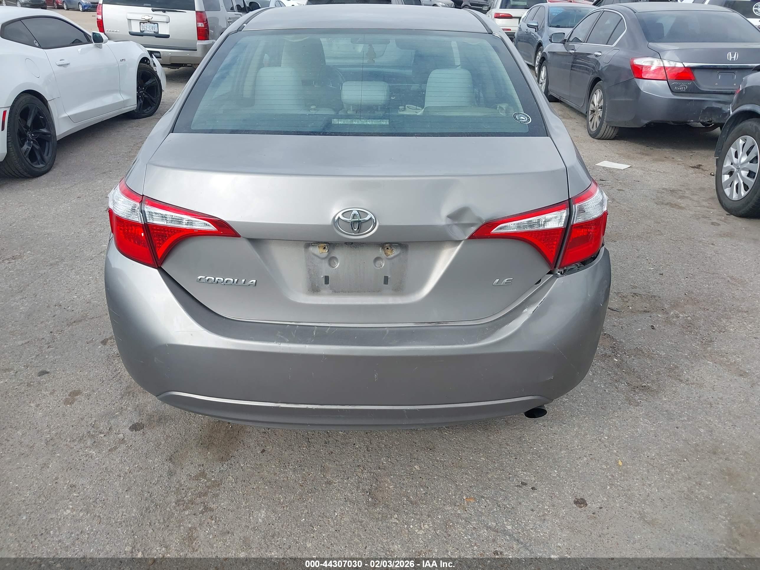 TOYOTA COROLLA image 6