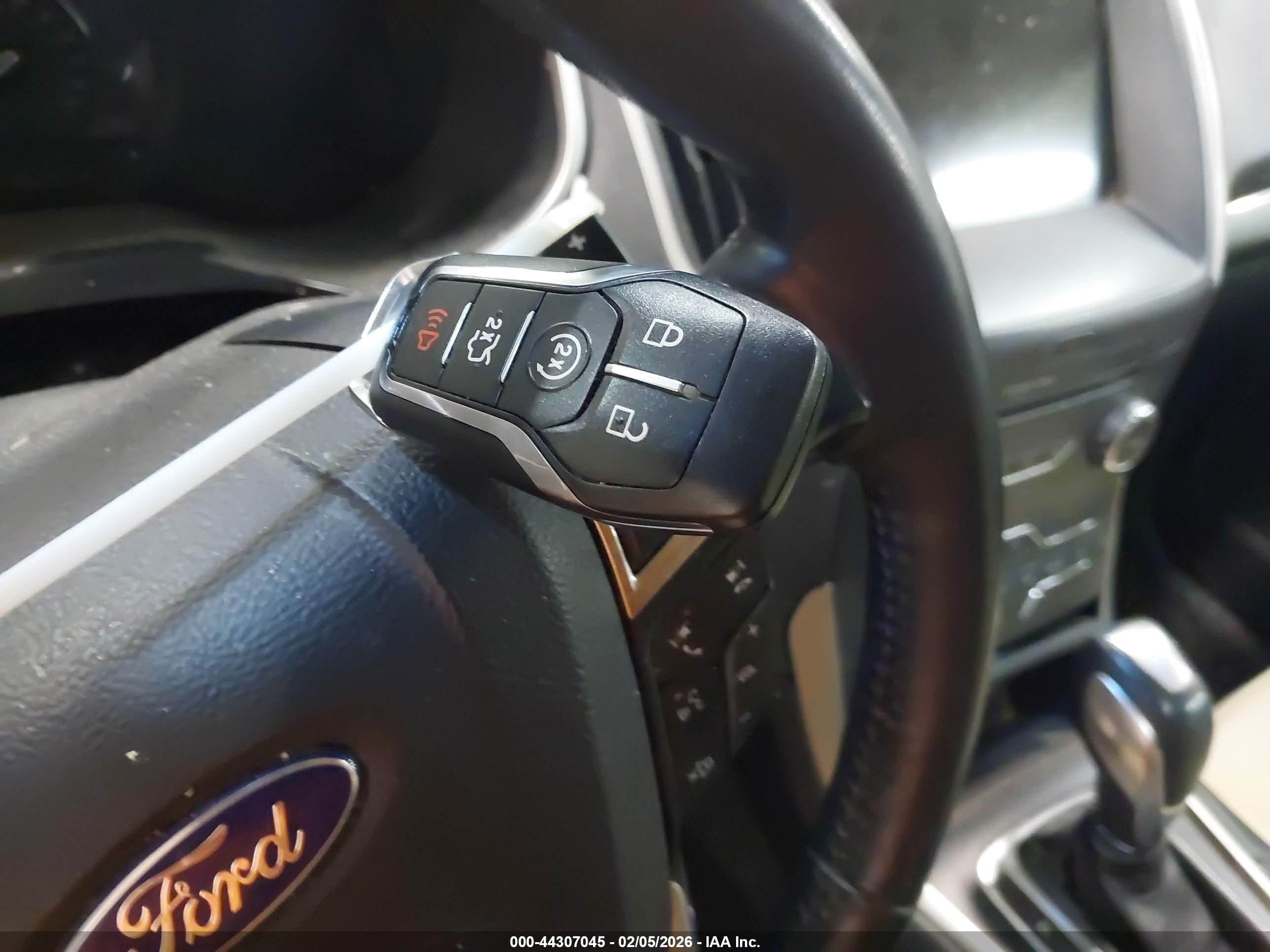 FORD EDGE image 11