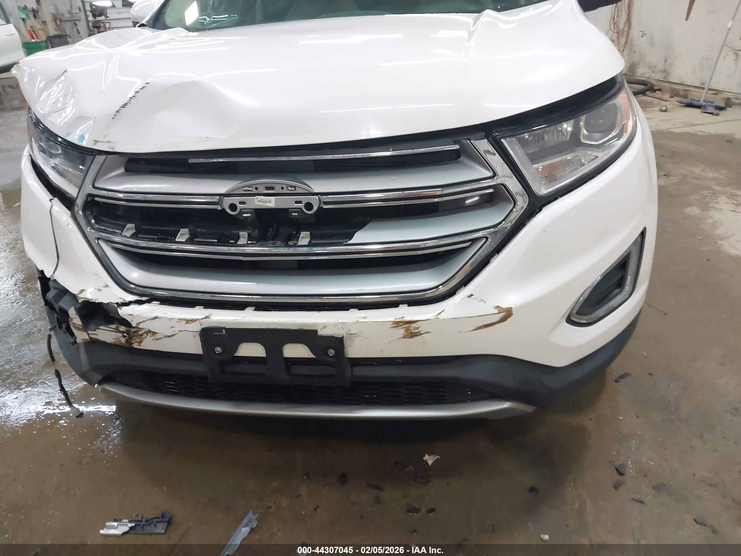 FORD EDGE image 6