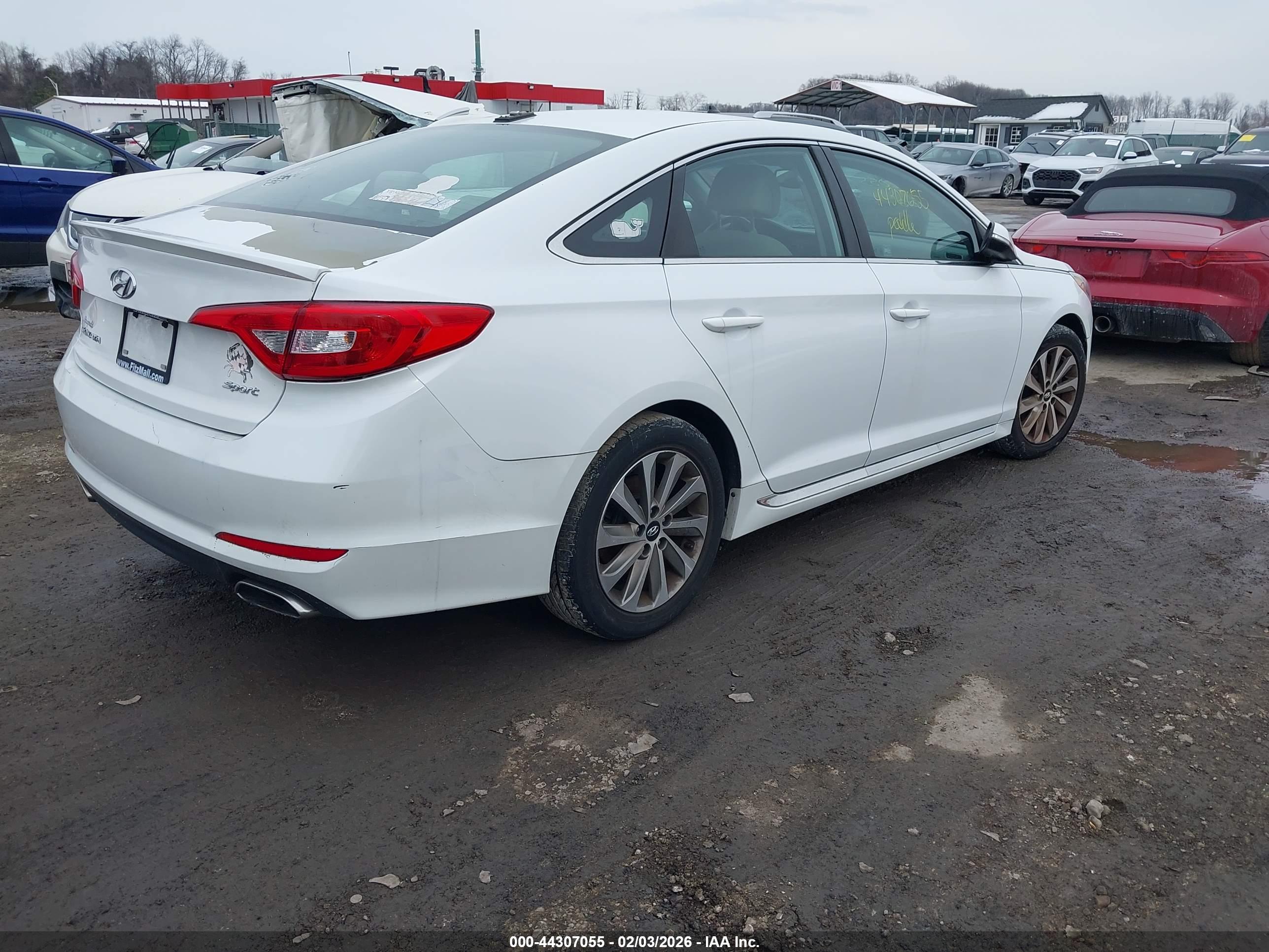 HYUNDAI SONATA image 4
